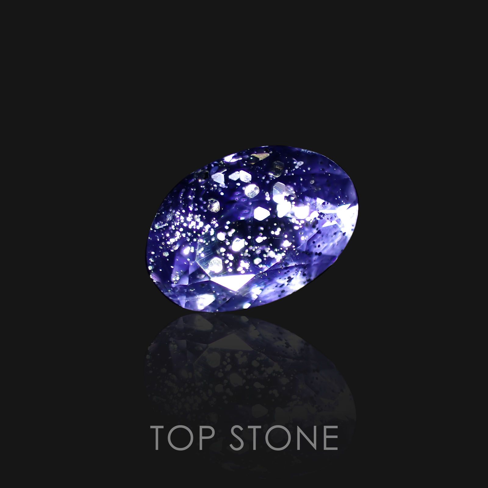 アイオライトサンストーン インド・ブラジル産 ルース 0.67ct[21018917]6.7×4.9mm前後