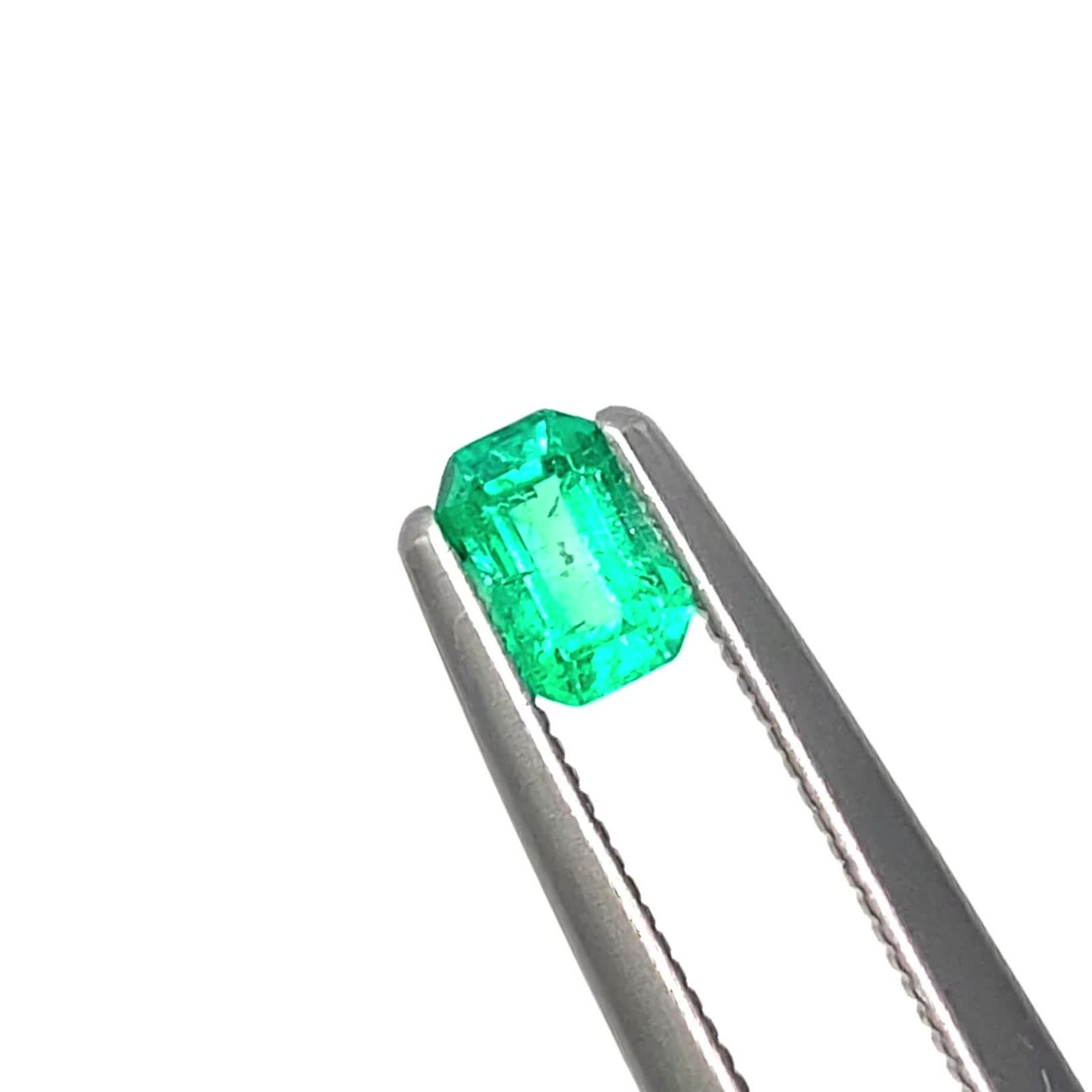 エメラルド コロンビア産 0.2ct / 4.5x2.9mm前後 [240427234] | TOP