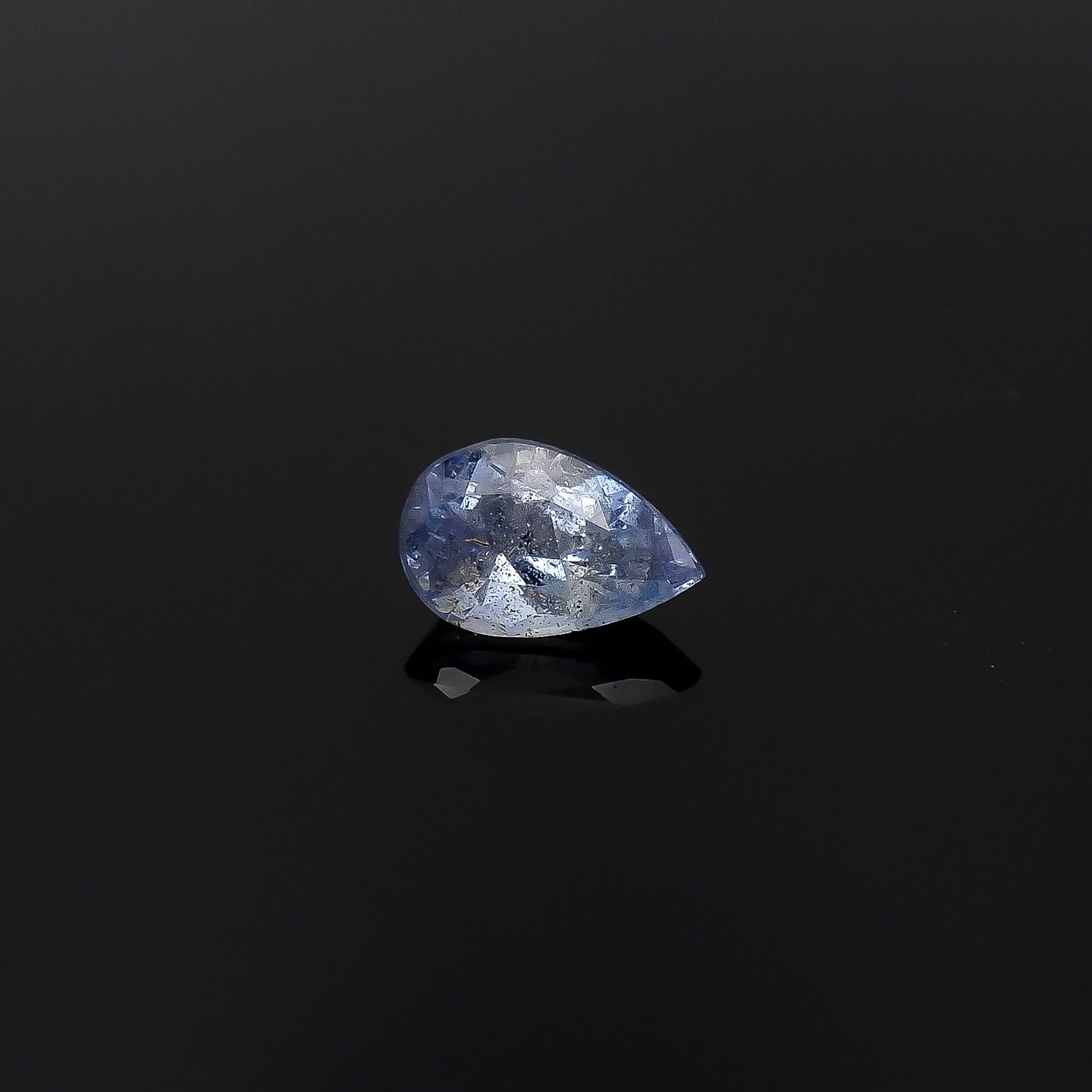ジェレメジェバイト(宝石名エレメージェバイト)ナミビア産 ソ付(彩珠) 0.450ct / 6.4x4mm前後 [230823133]