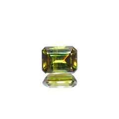 カラーチェンジスフェーン(宝石名スフェーン / カラーチェンジ・タイプ)パキスタン産 0.82ct 識別済[240627957]5.9x4.6mm前後