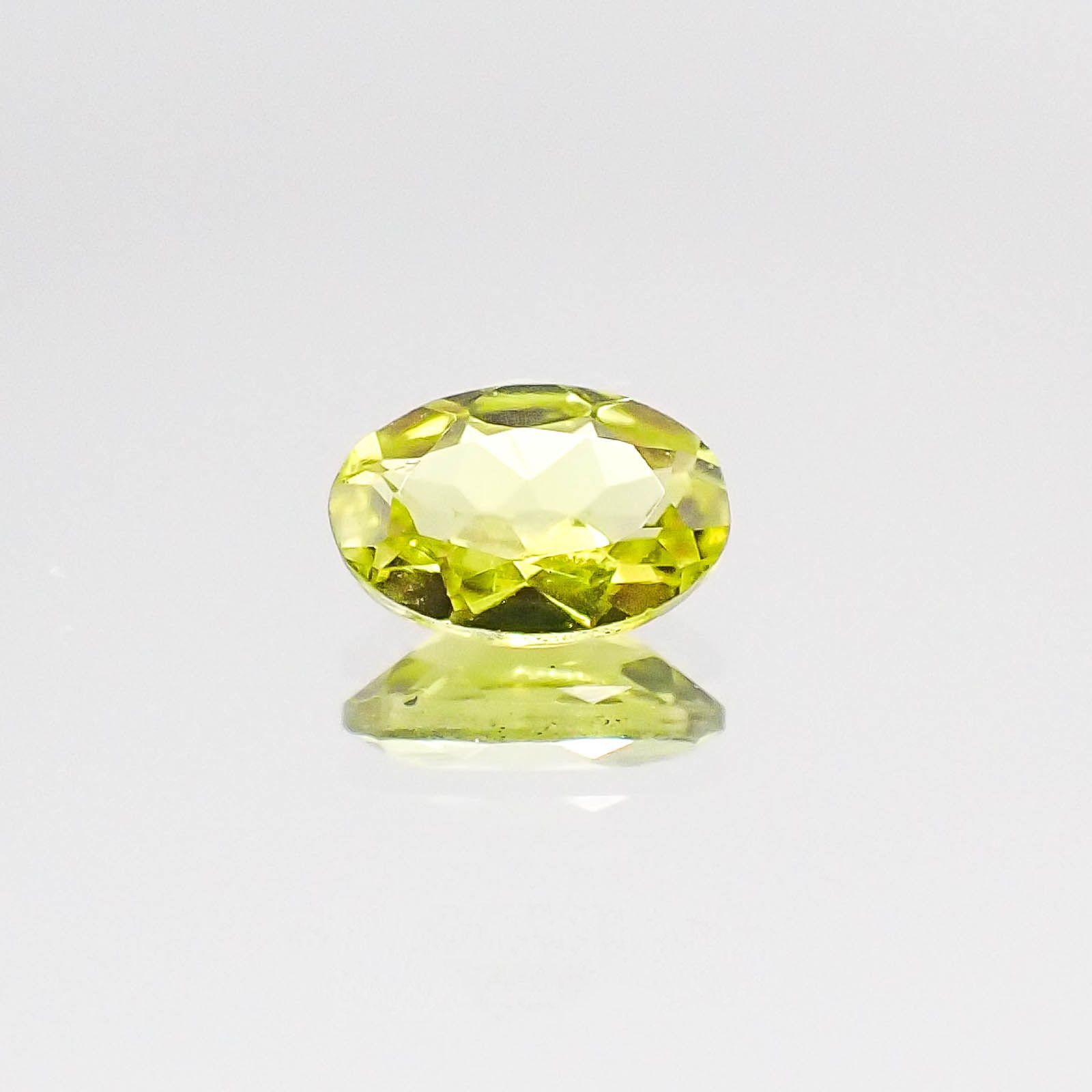 カナリートルマリン(宝石名トルマリン)ナイジェリア産 0.43ct 識別済[230522200]6x4mm前後