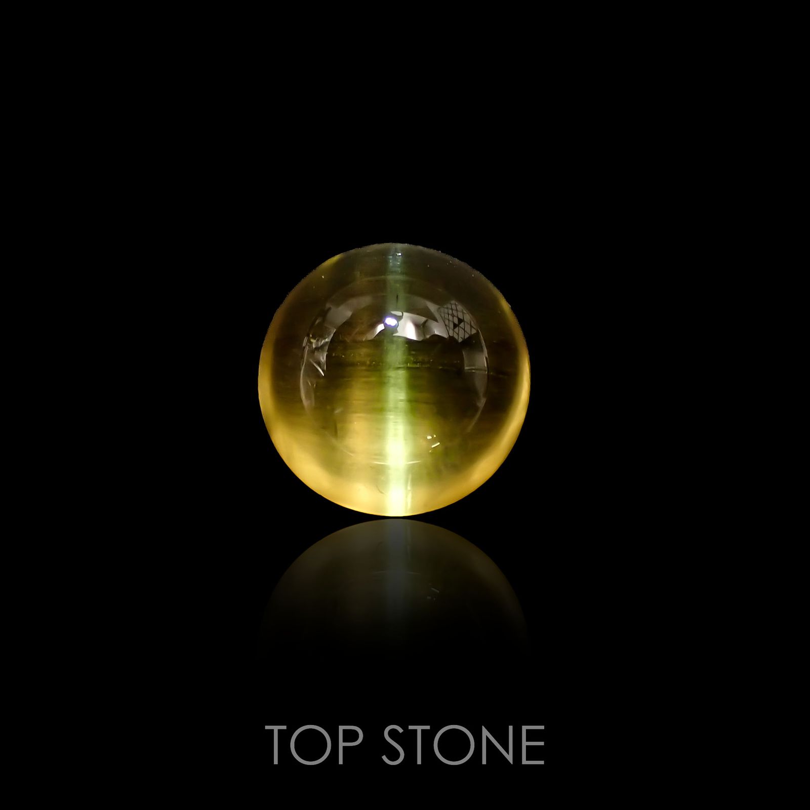 イエローベリルキャッツアイ(宝石名イエロー・ベリル キャッツアイ)ブラジル産 3.94ct 識別済[220917882]9.9x9.9mm前後