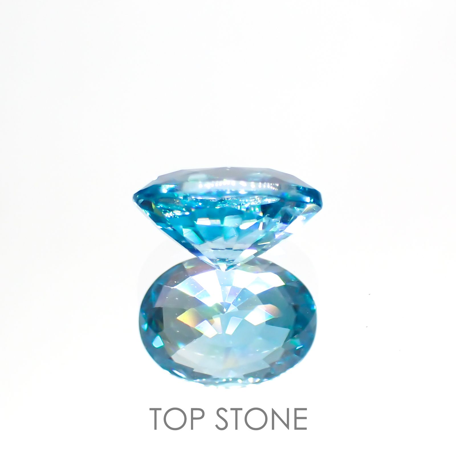 ブルージルコン(宝石名ジルコン) カンボジア産 1.85ct 識別済[20063297]7.9×6mm前後