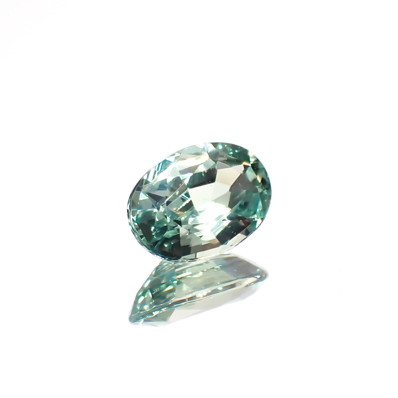 アレキサンドライト(宝石名アレキサンドライト)ブラジル産 0.47ct GIA鑑付[230823161]5.86x4.02mm前後