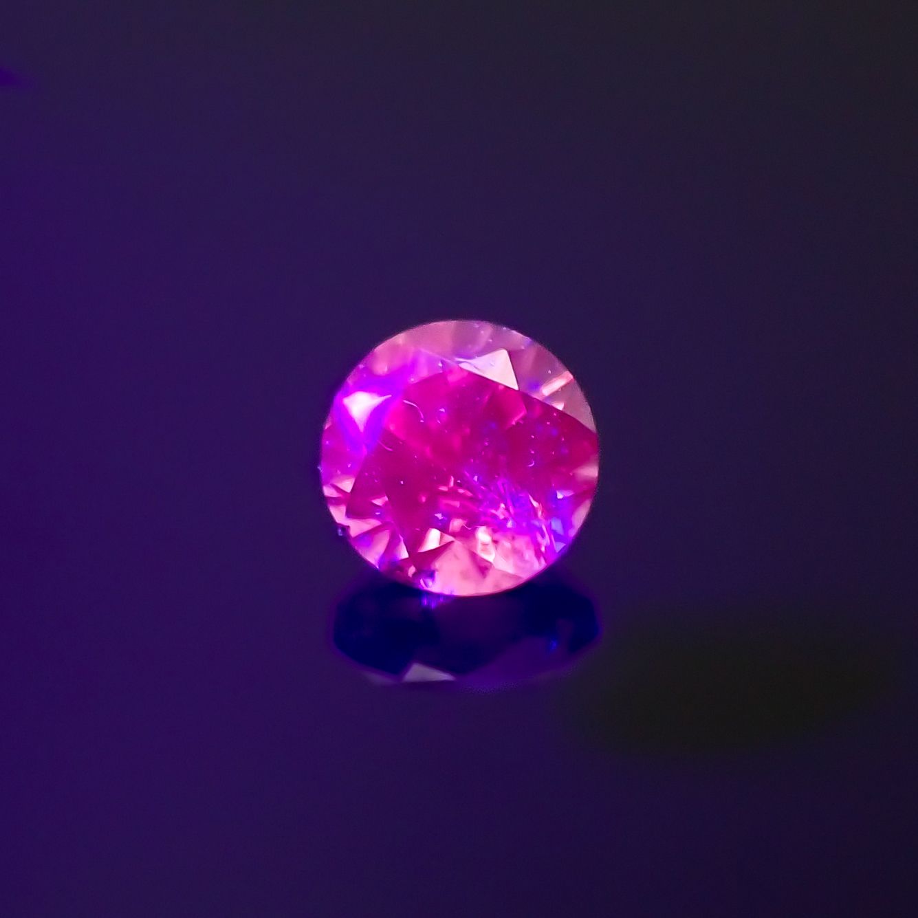 ウィンザーサファイア タンザニア・ウィンザー産 0.16ct[230421400]2.9x2.9mm前後
