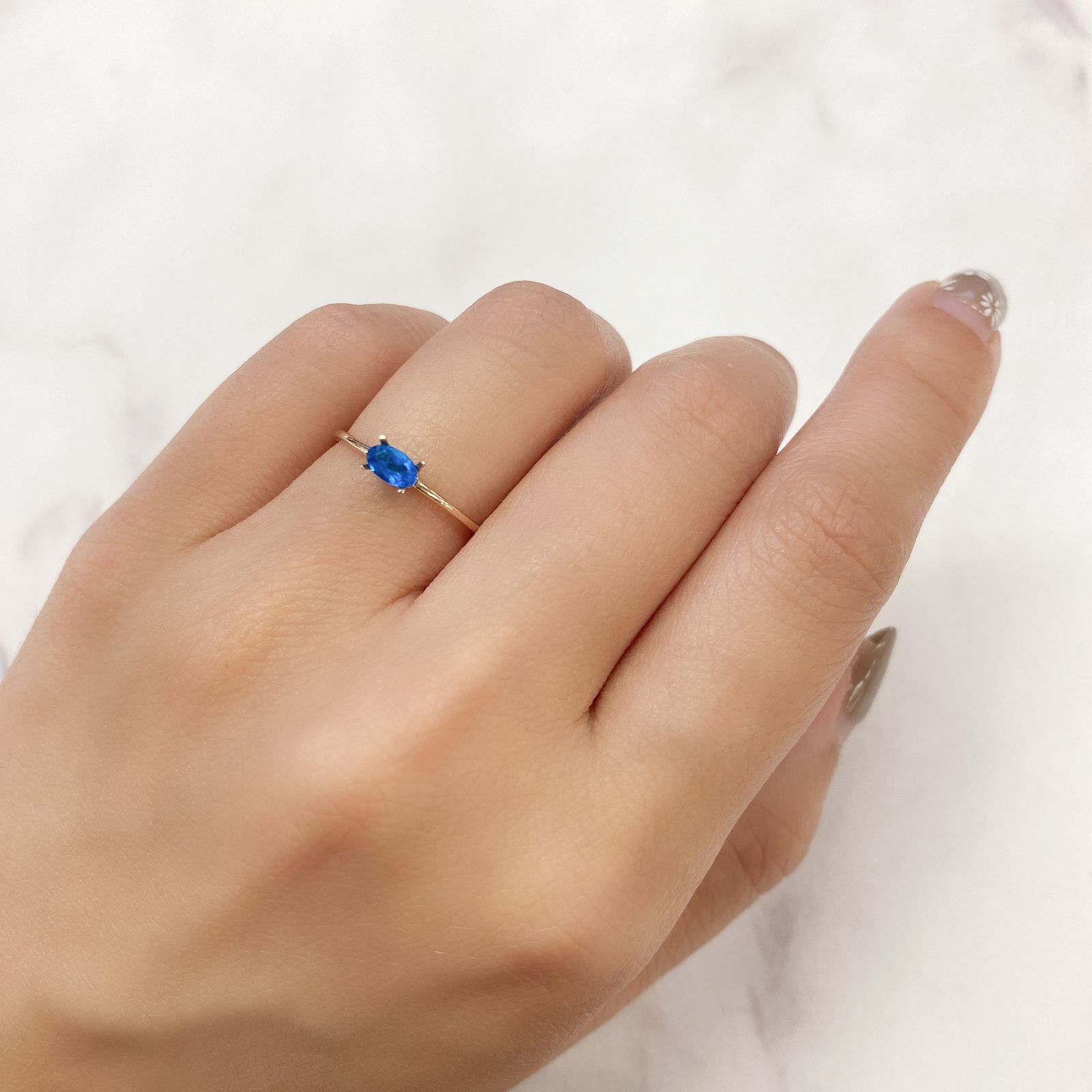 ネオンブルーアパタイト(宝石名アパタイト) ブラジル産 0.24ct 識別済[211012563]4.9×3mm前後