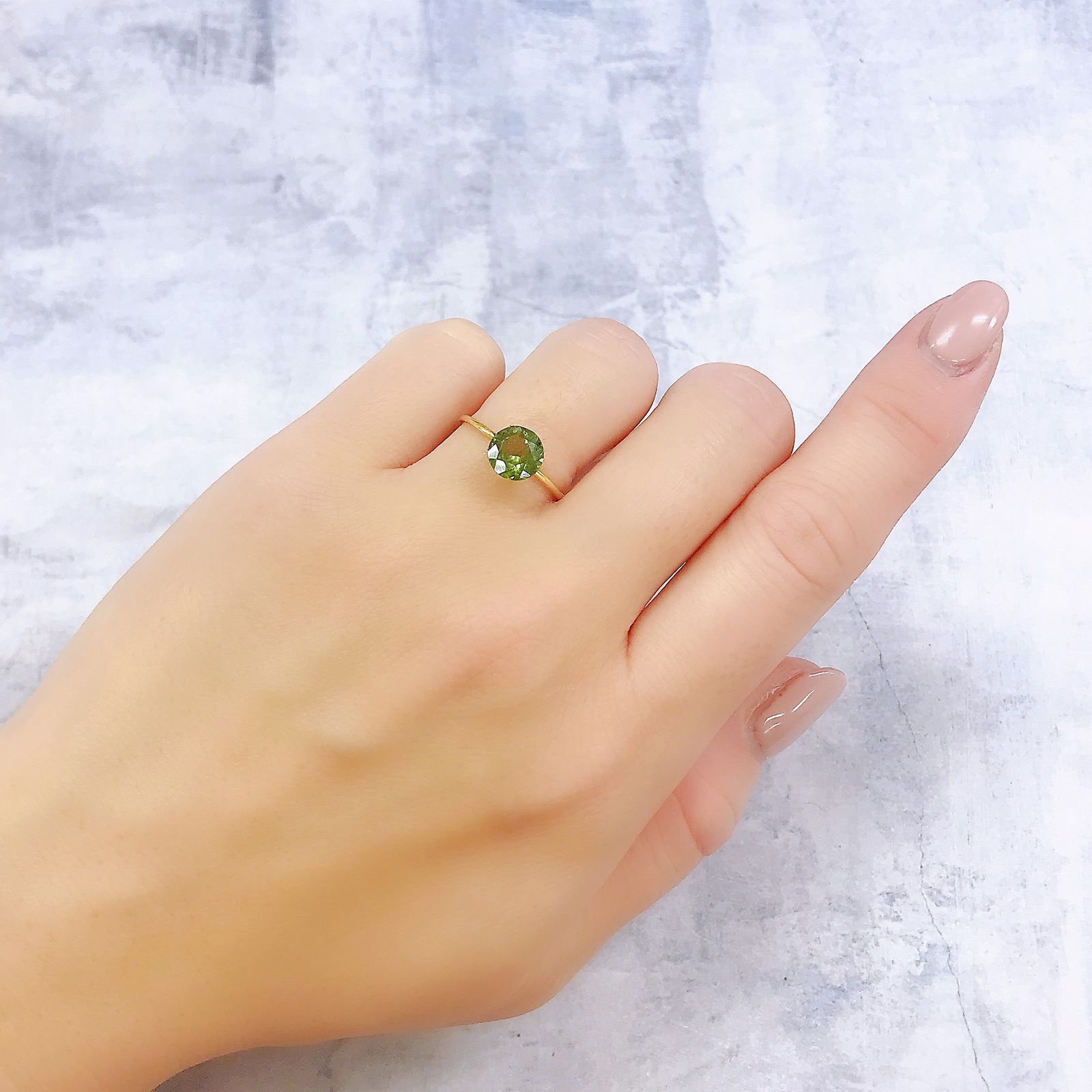 ルドウィジャイトインペリドット パキスタン産 1.48ct[221219512]7.3x7.1mm前後