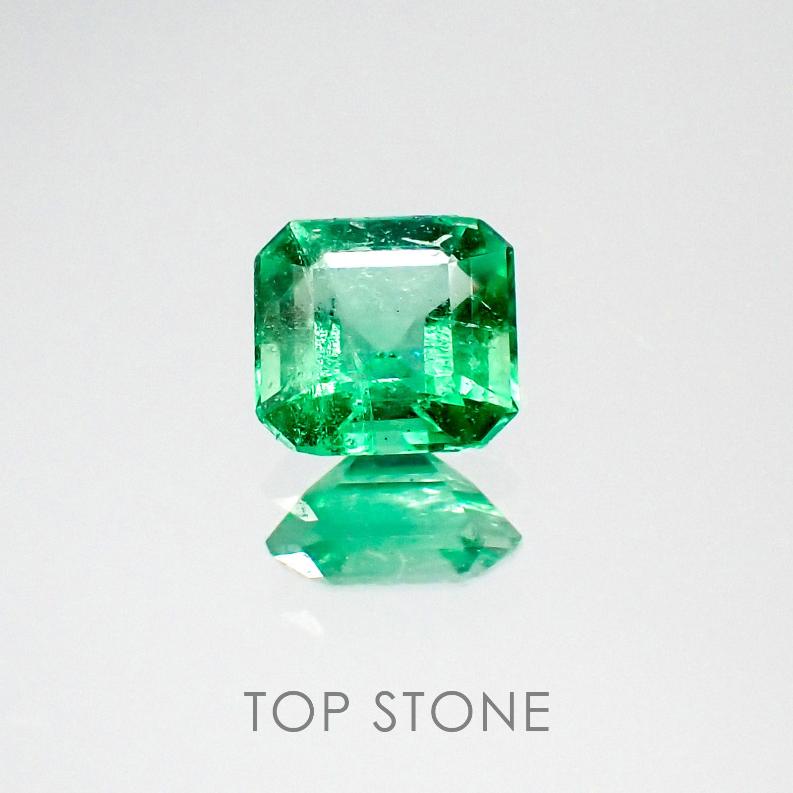 エメラルド コロンビア産 ルース 0.18ct[20042276]3.9×3.7mm前後