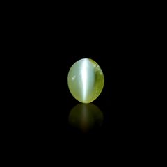 クリソベリルキャッツアイ(宝石名クリソベリル・キャッツアイ)スリランカ産 0.61ct 識別済[231225015]5x4mm前後