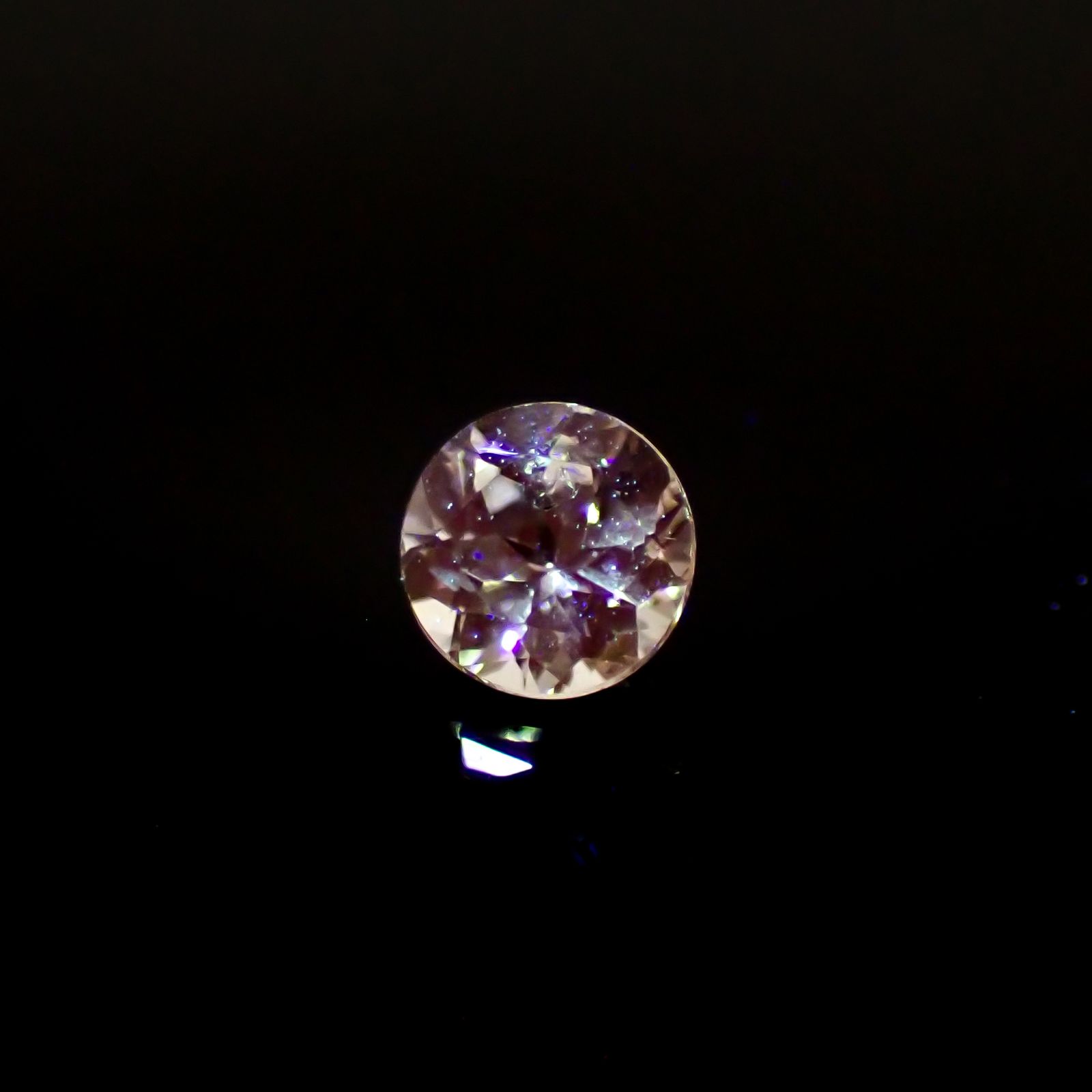 リューコガーネット ビルマ産 0.19ct[240728483]3.3x3.3mm前後