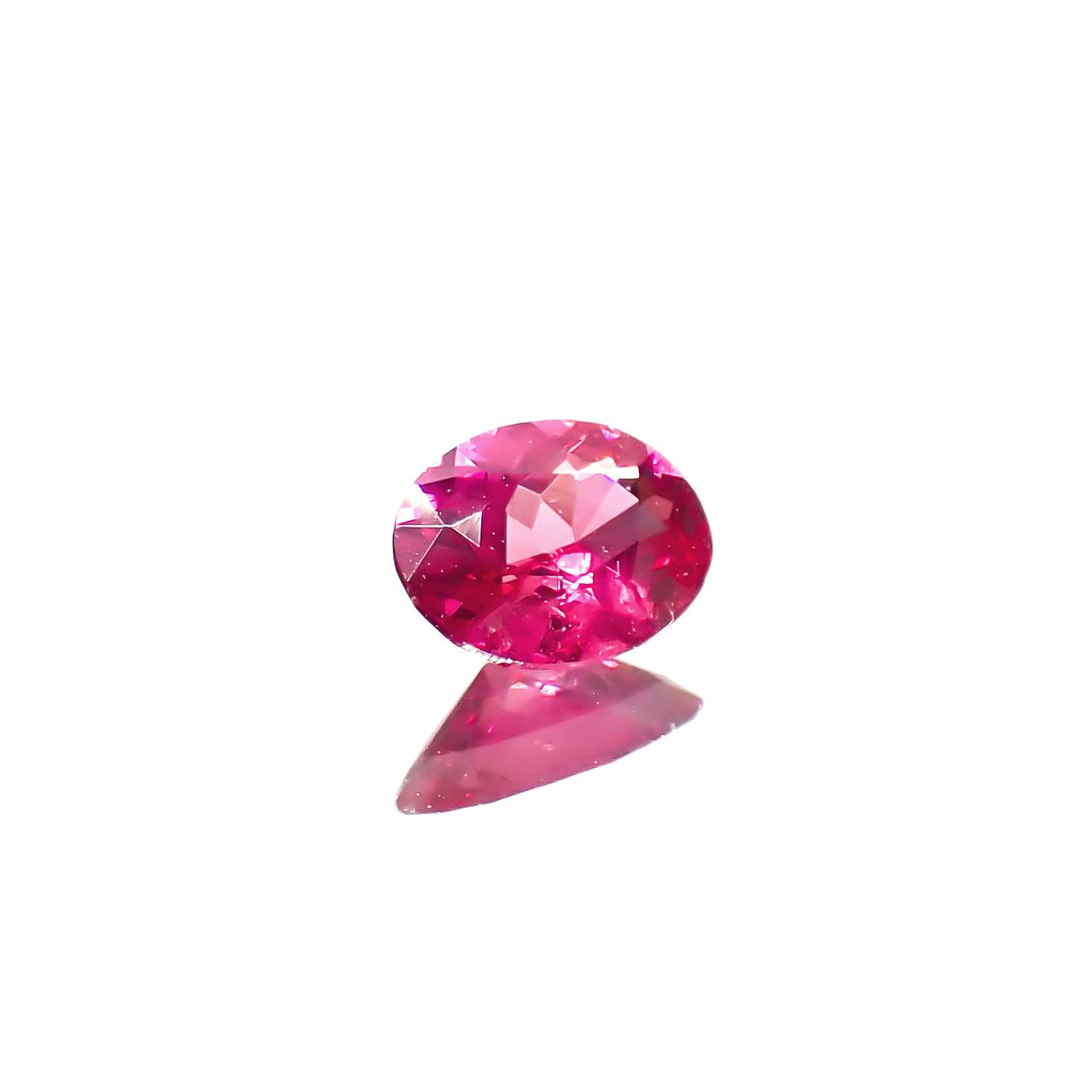 ルビー ビルマ/モザンビーク産 0.29ct [241029396]4.8x3.7mm前後