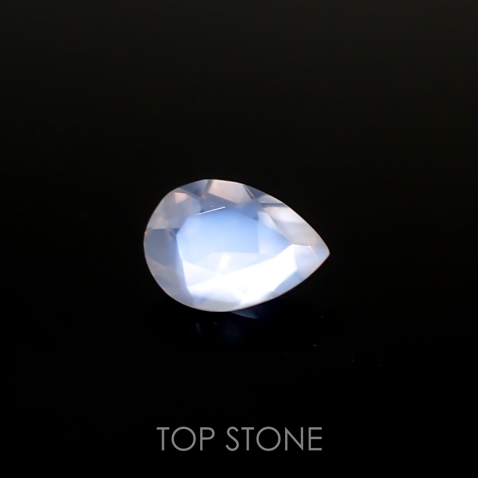 ムーンストーン(宝石名ムーンストーン) インド/スリランカ産 0.55ct 識別済[210912747]6.9×5mm前後