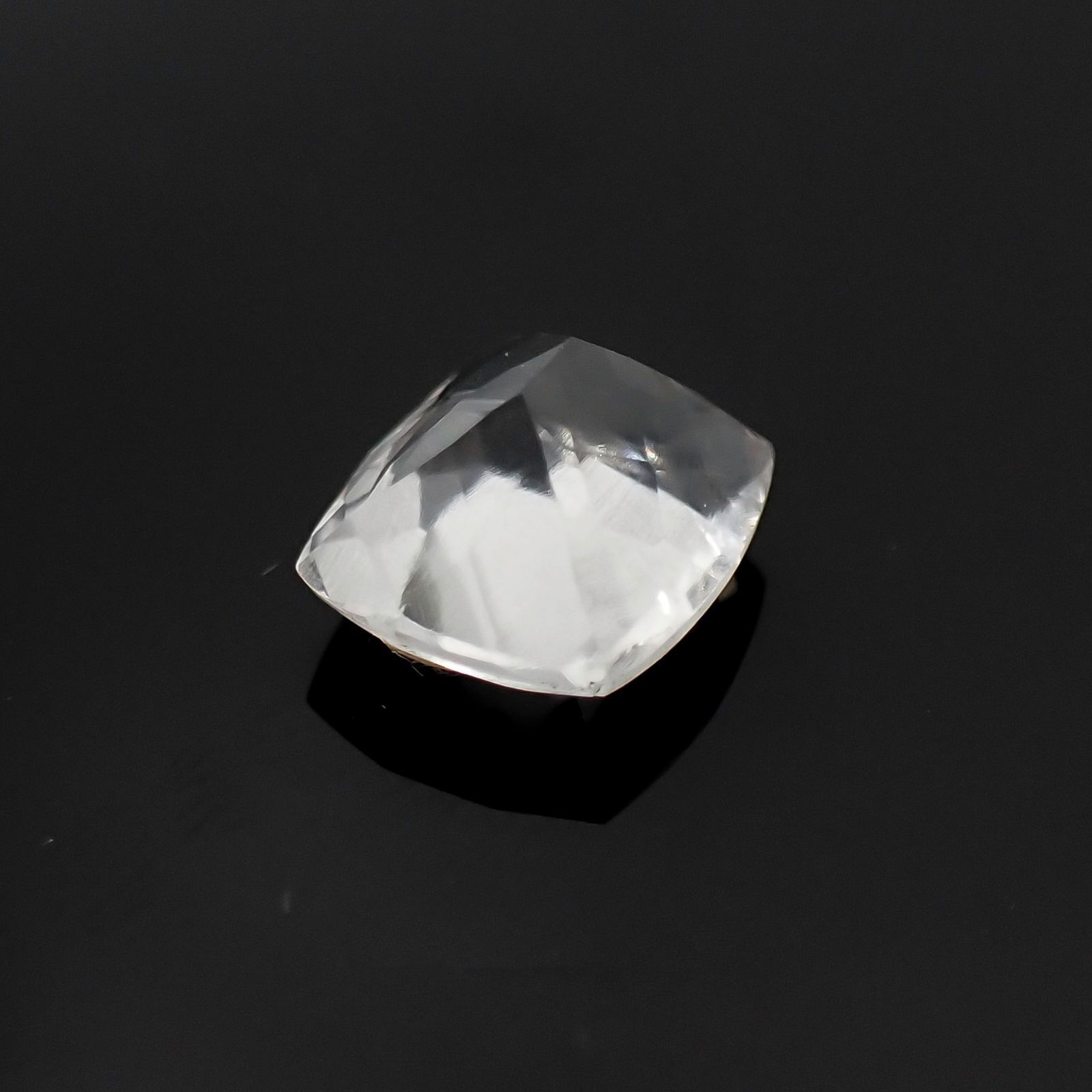 ハイアライトオパール(宝石名オパール)メキシコ産 1.27ct 識別済[231024006]7.8x6.8mm前後