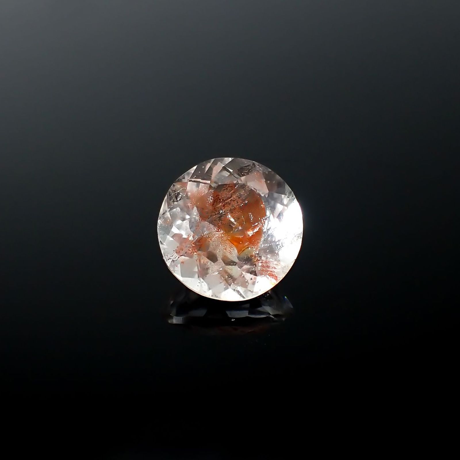 オーロラクォーツ ブラジル産 8.82ct / 13.5x13.4mm前後 [240225906]