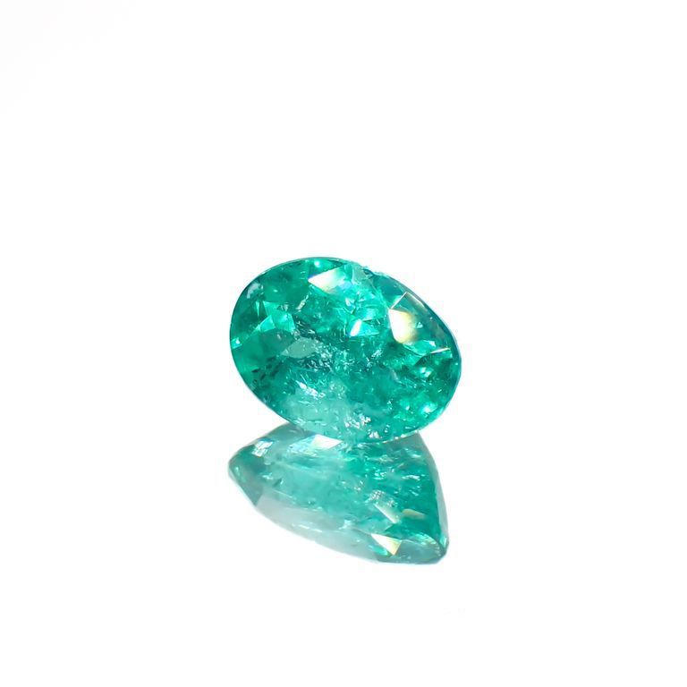 パライバトルマリン ブラジル産 0.72ct[221018792]6.6x4.5mm前後