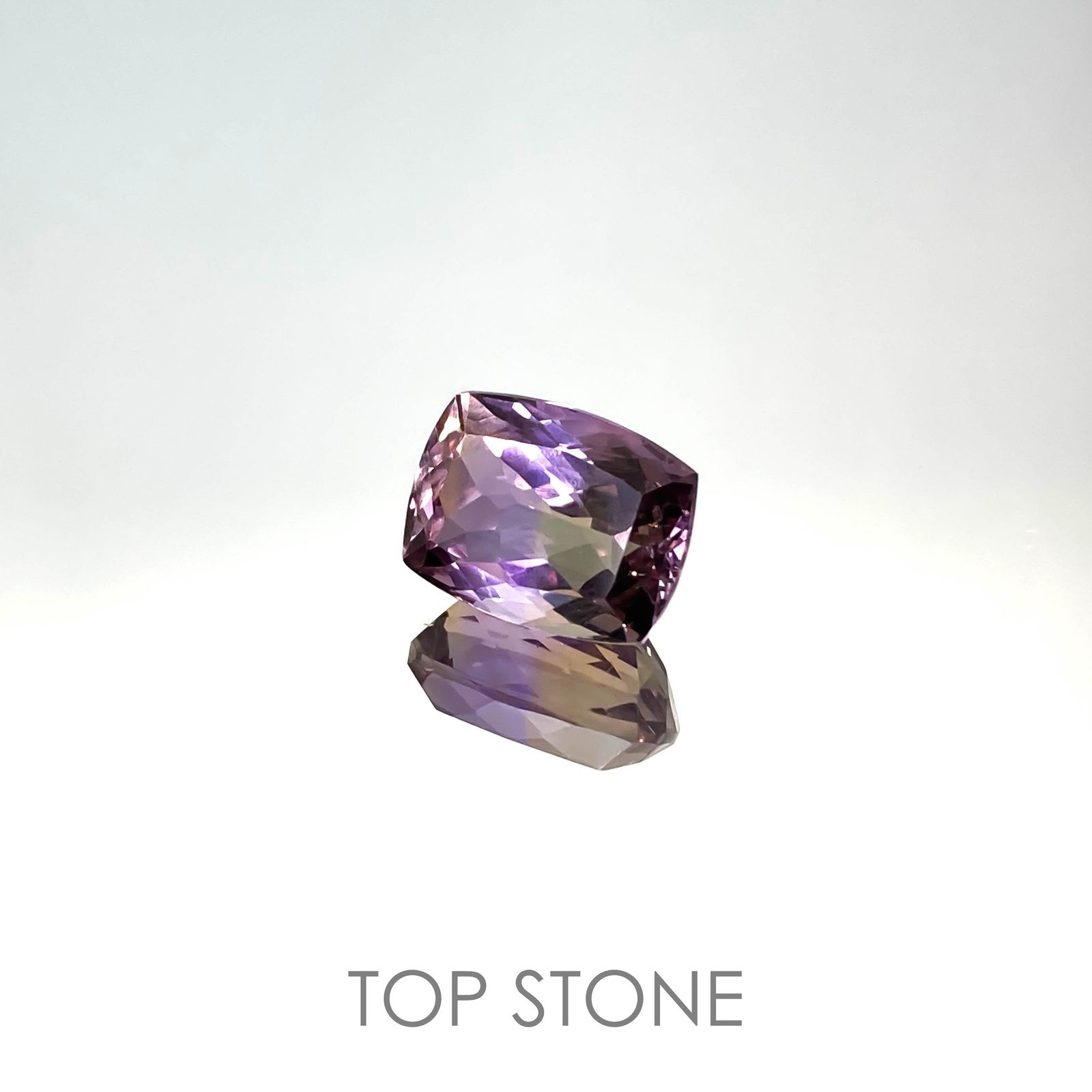 アメトリン ブラジル産 8.86ct[221018583]14x10.8mm前後
