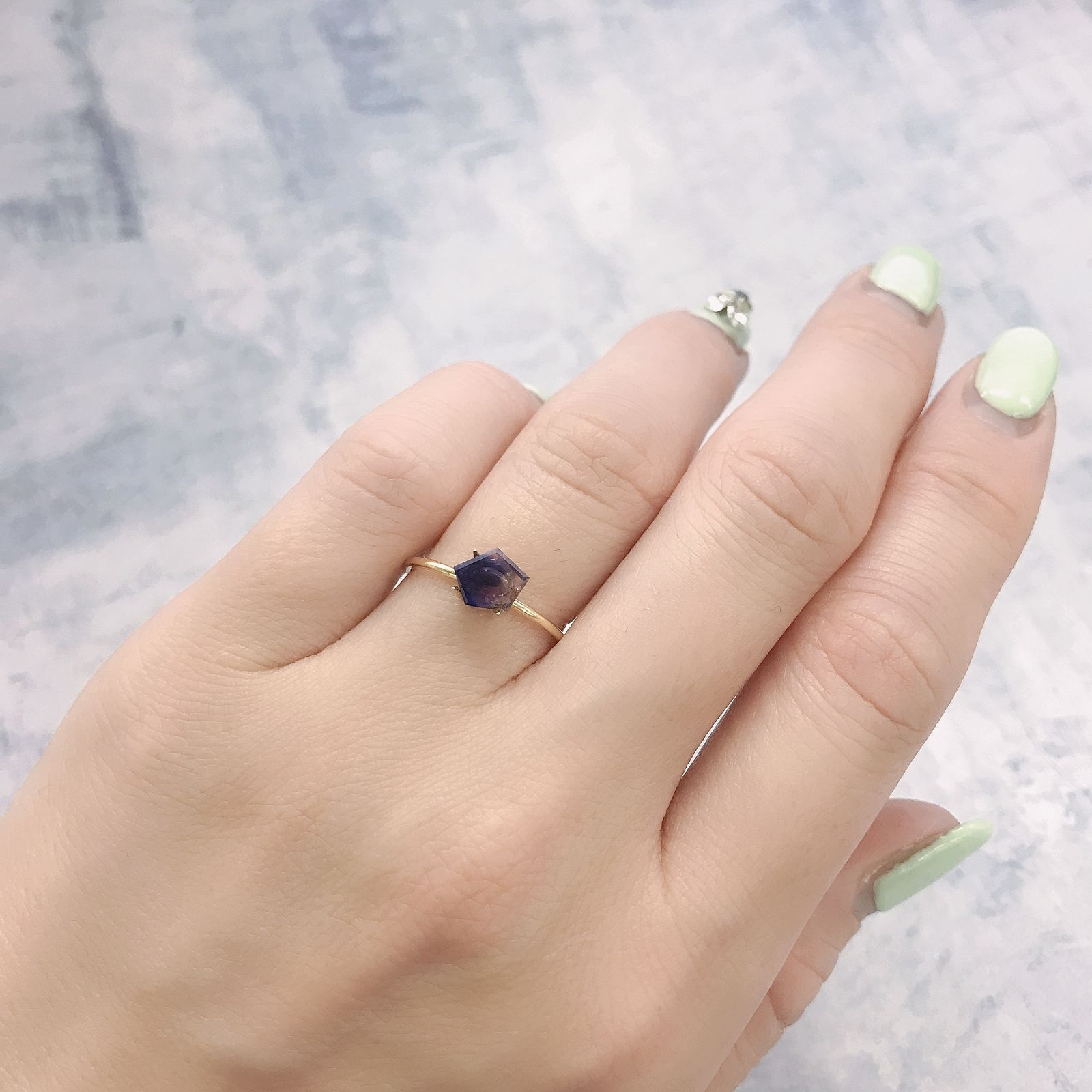 ◇カスタムカット◇ウィンザーサファイア(宝石名サファイア)タンザニア・ウィンザー産 0.76ct 識別済[220115377]7.1x5.9mm前後