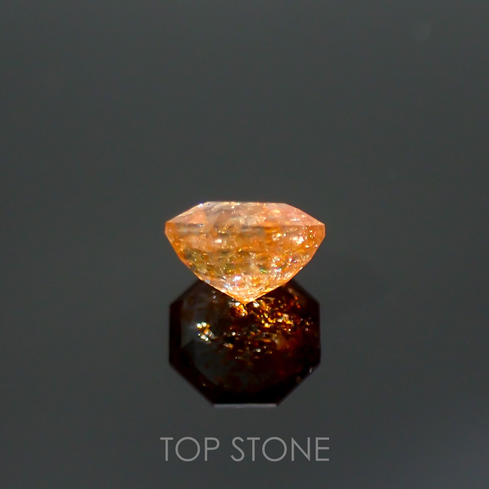 ◇オクタゴンカット◇イリュージョンサンストーン インド産 0.61ct[220115486]5.3x5.2mm前後