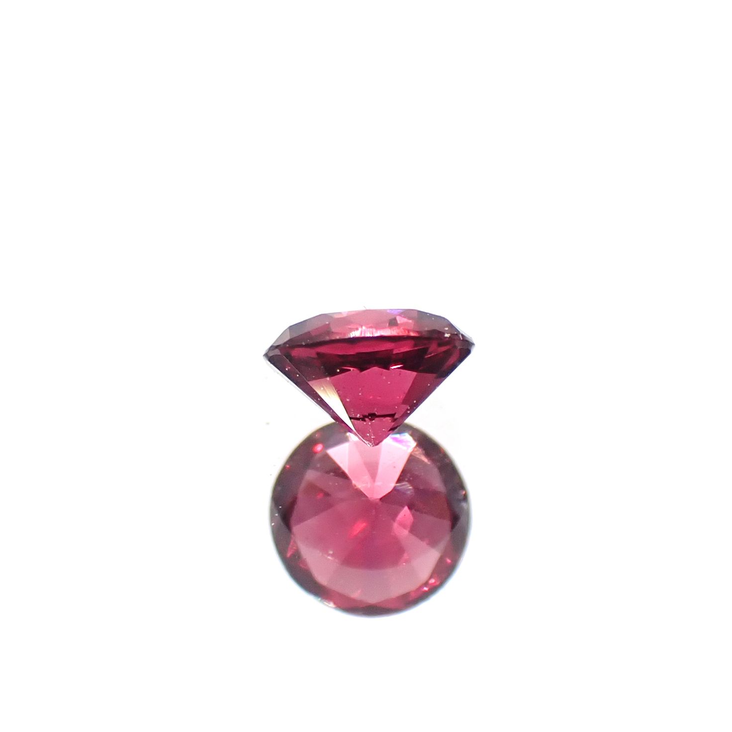 レッドスピネル ビルマ産 0.18ct[240728572]3.5x3.5mm前後