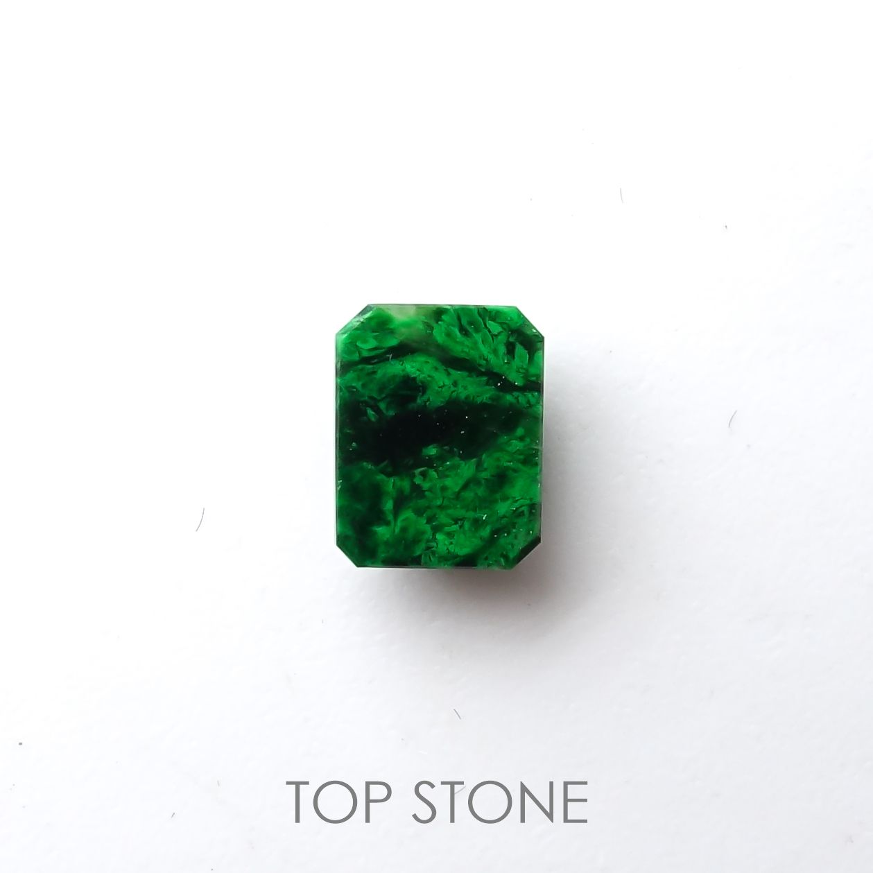 モーシッシ ビルマ産 1.21ct[220515725]7.3x5.7mm前後