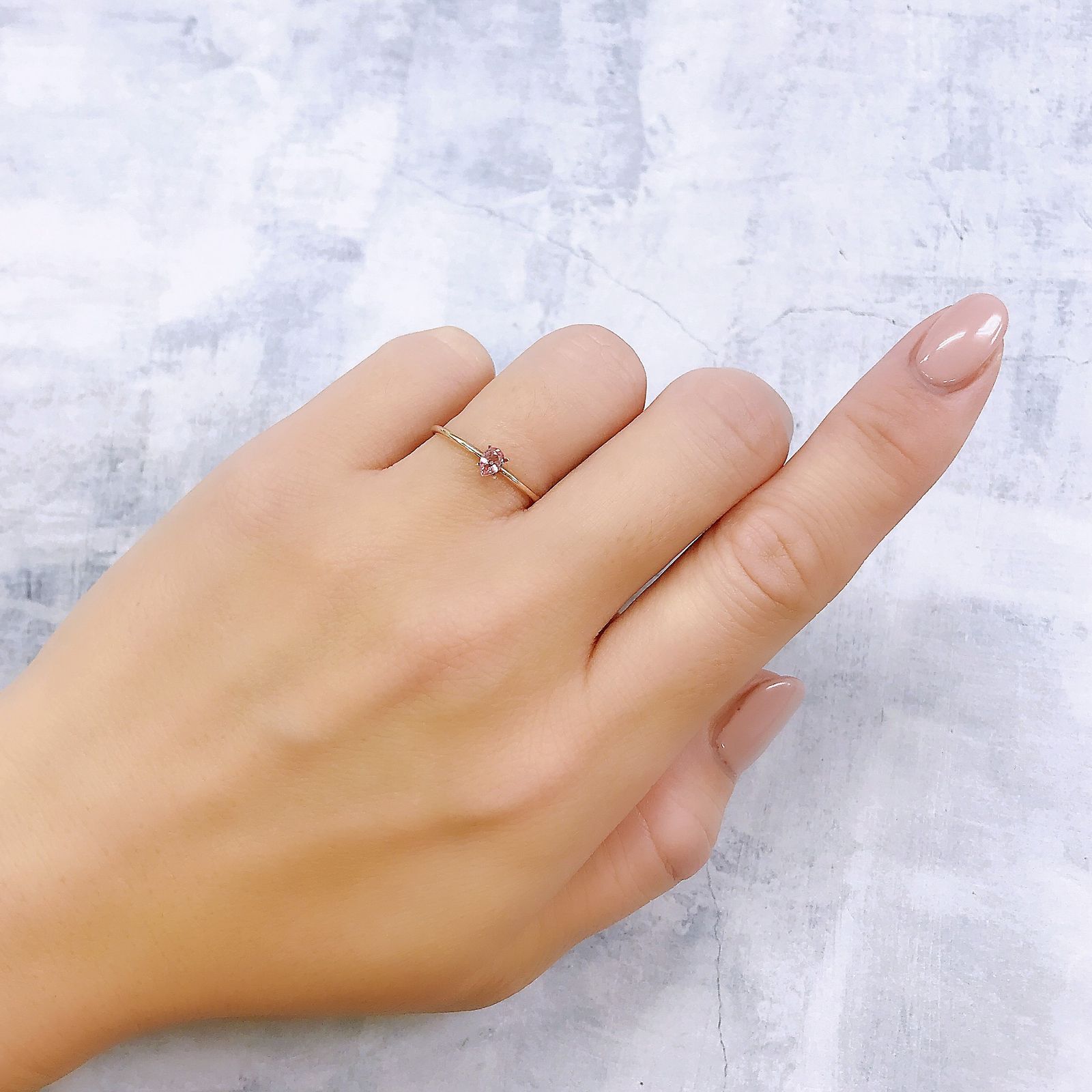 パパラチャサファイア非加熱(宝石名サファイア/別名パパラチャ・サファイア)スリランカ産 0.16ct GIA鑑付[221219221]4.13x2.93mm前後