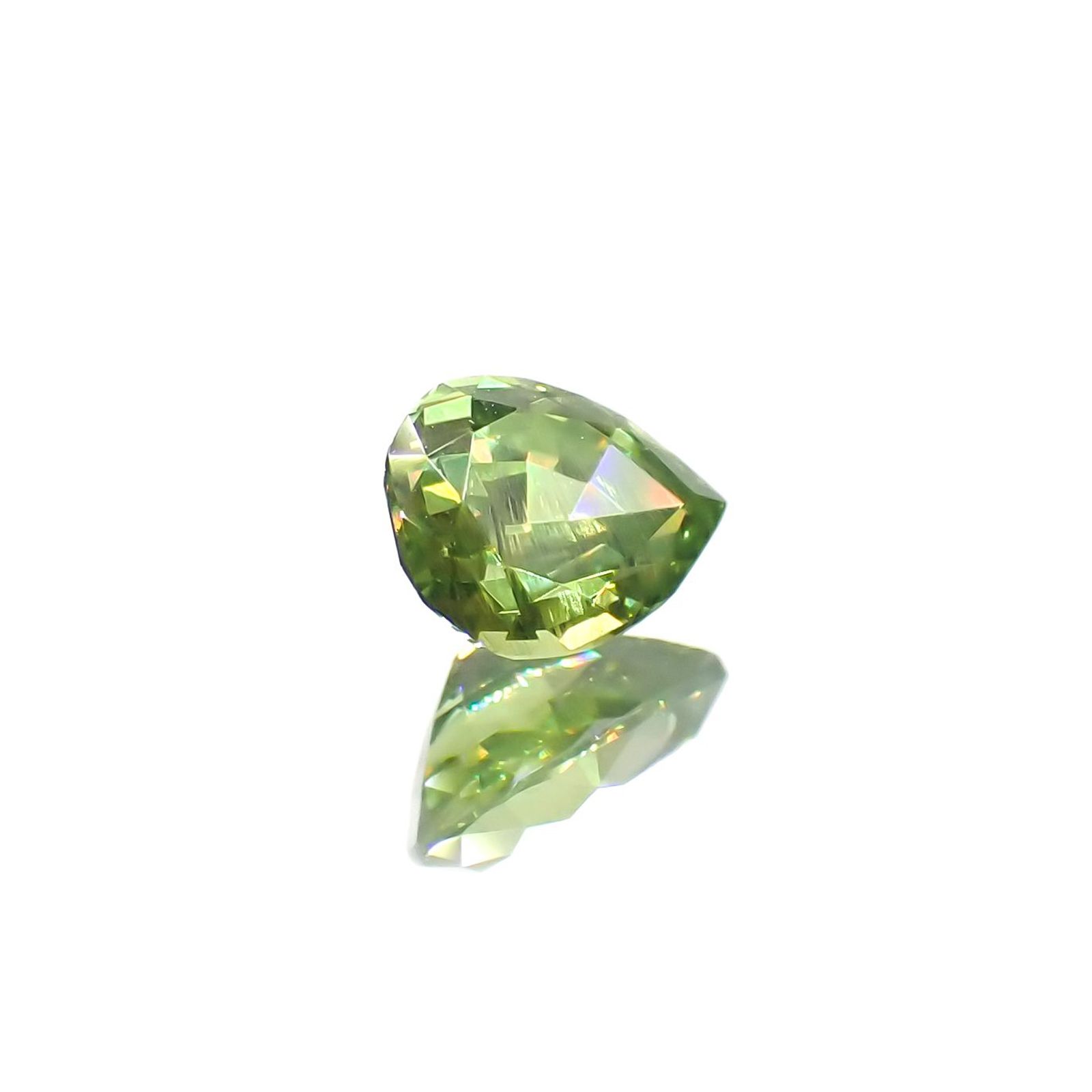 デマントイドガーネット ロシア産 0.28ct[220917677]4.5x3.4mm前後