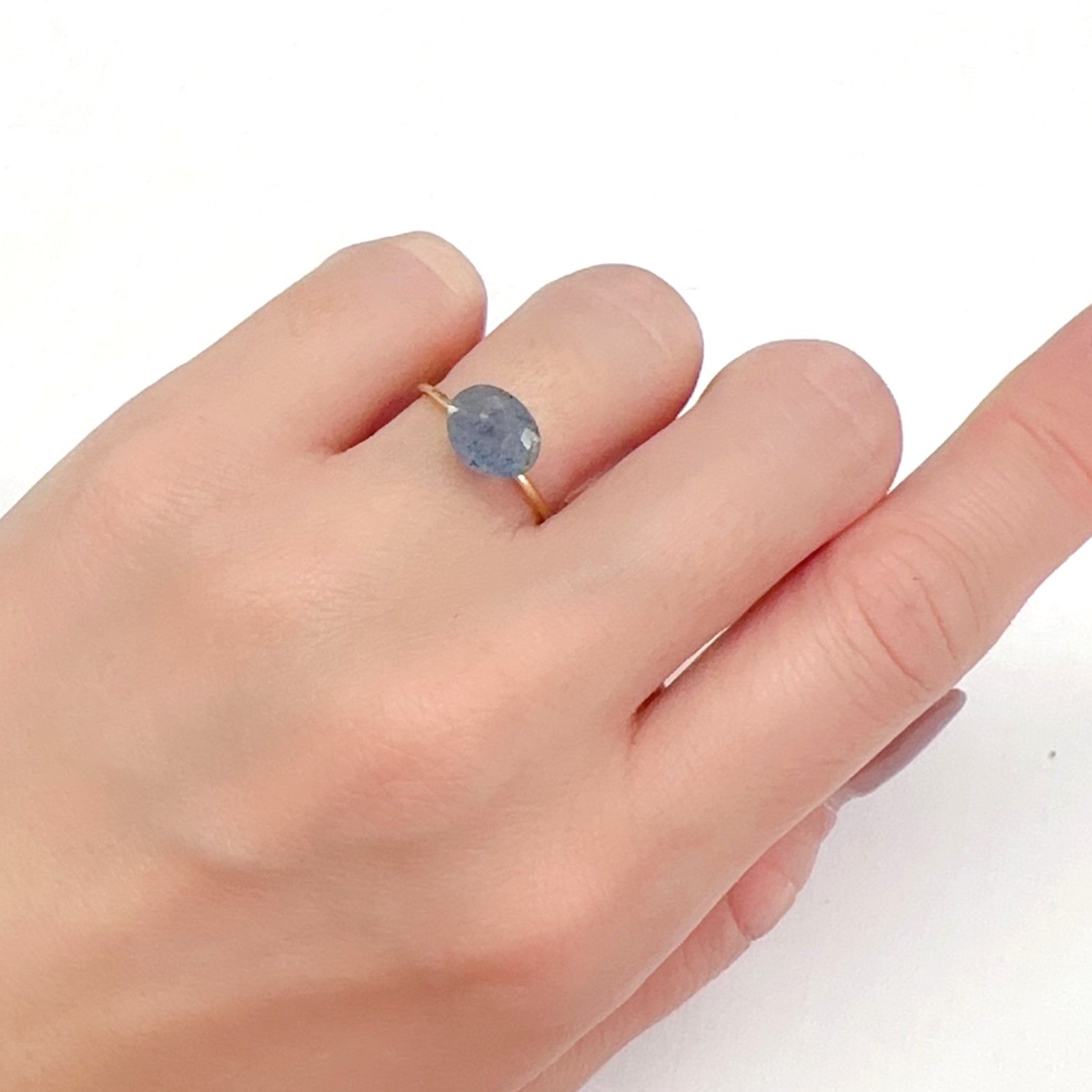 ラズライトインクォーツ アフガニスタン産 1.72ct[240125843]8.9x7.1mm前後