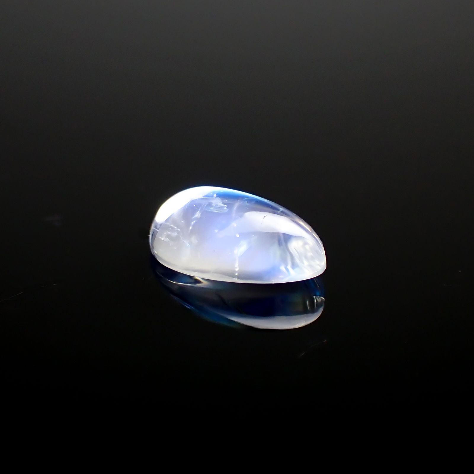 ブルームーンストーン インド産 1.58ct[230522069]10x7mm前後