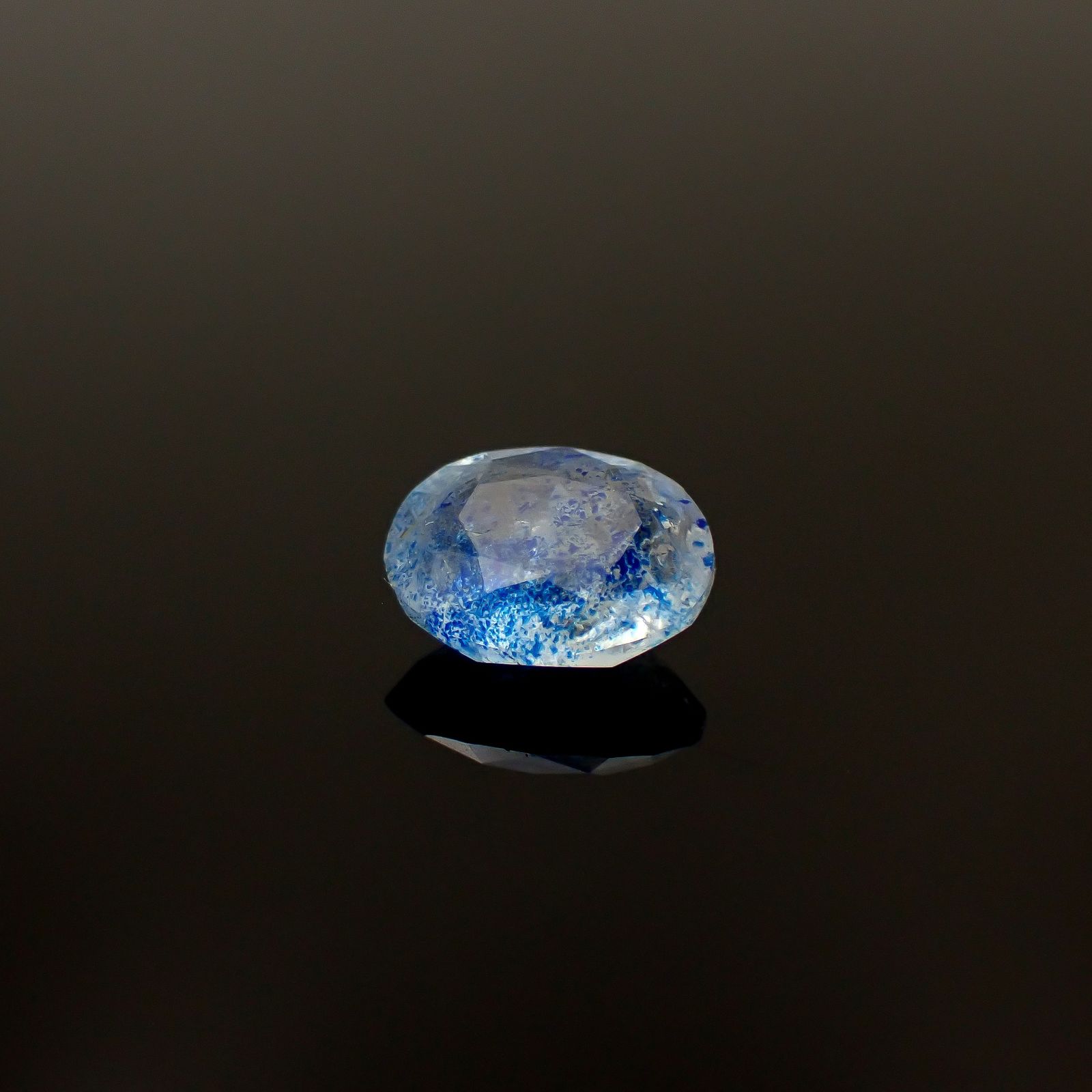 ラズライトインソーダライト フルオレッセンス アフガニスタン産 1.45ct [250530465]9x7.4mm前後
