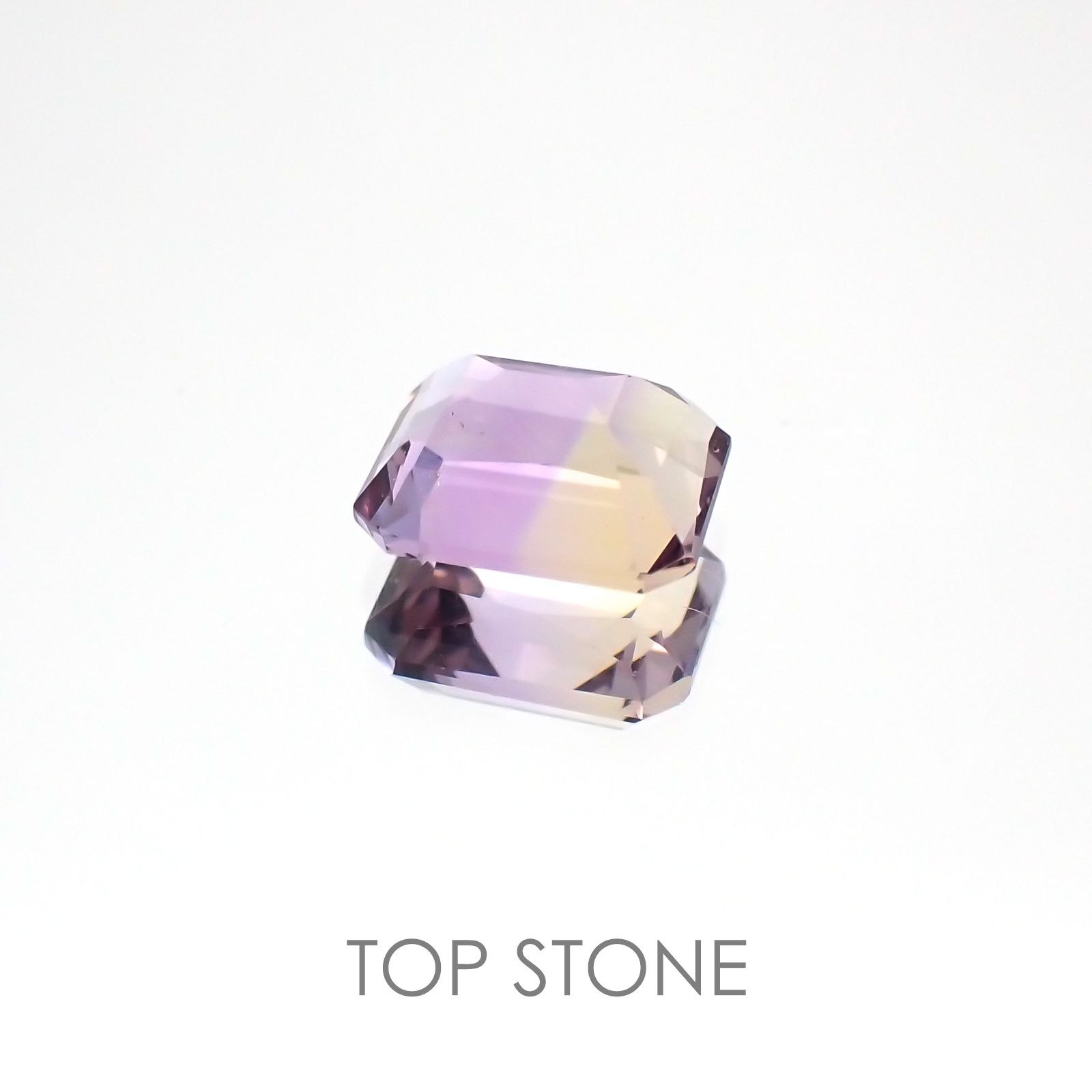 アメトリン ブラジル産 ルース 0.94ct[21038383]6.7×5.3mm前後