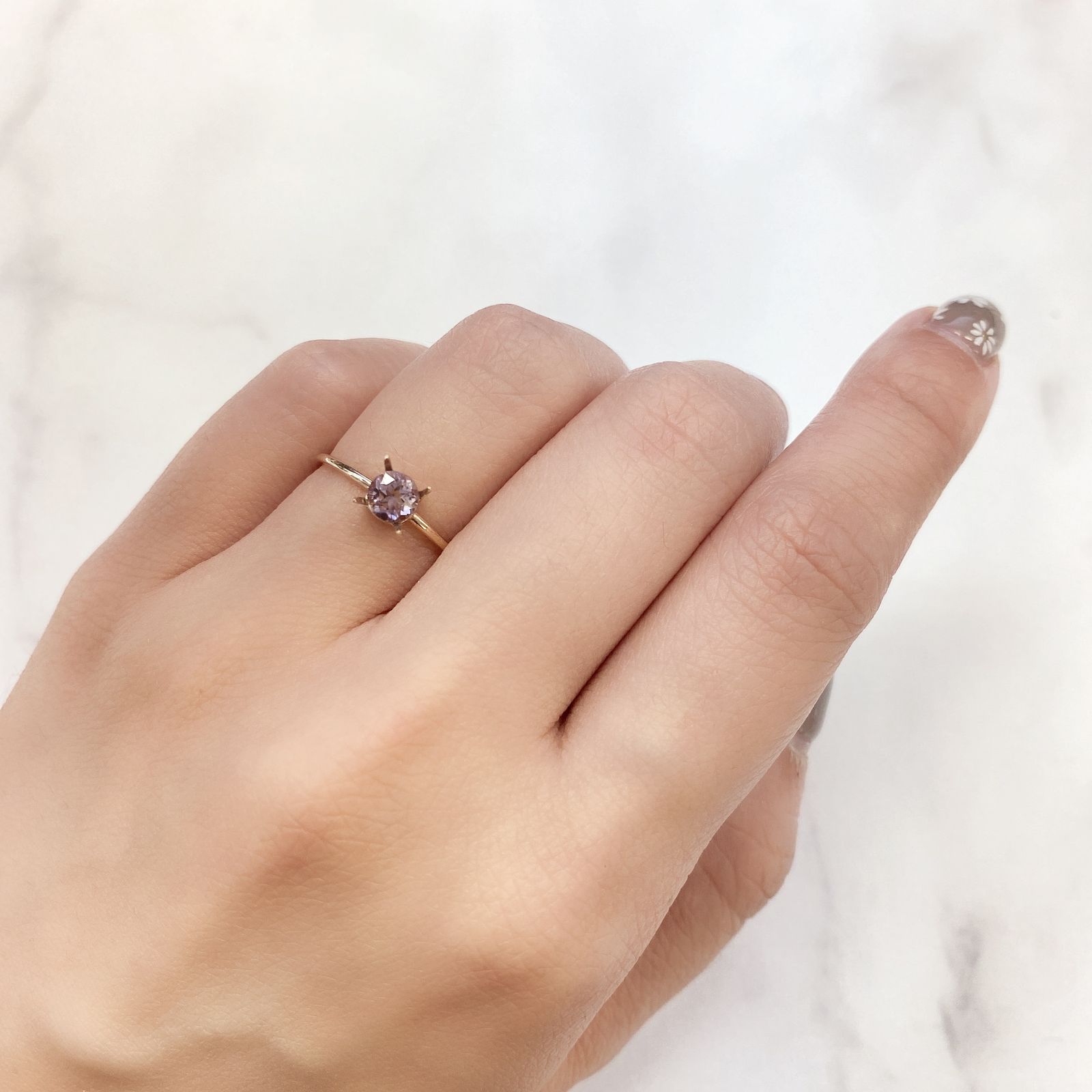 カラーシフト ピンクダイアスポア(宝石名ダイアスポア) アフガニスタン産 0.55ct 識別済[210912436]4.6×4.6mm前後