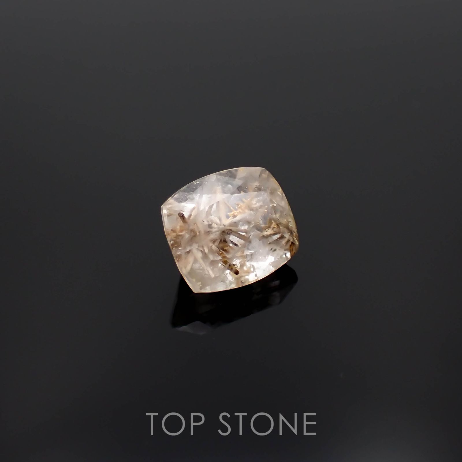 ヘデンベルジャイトインクォーツ インドネシア産 4.34ct[230120049]10.9x9.3mm前後 | TOP STONE(トップストーン)