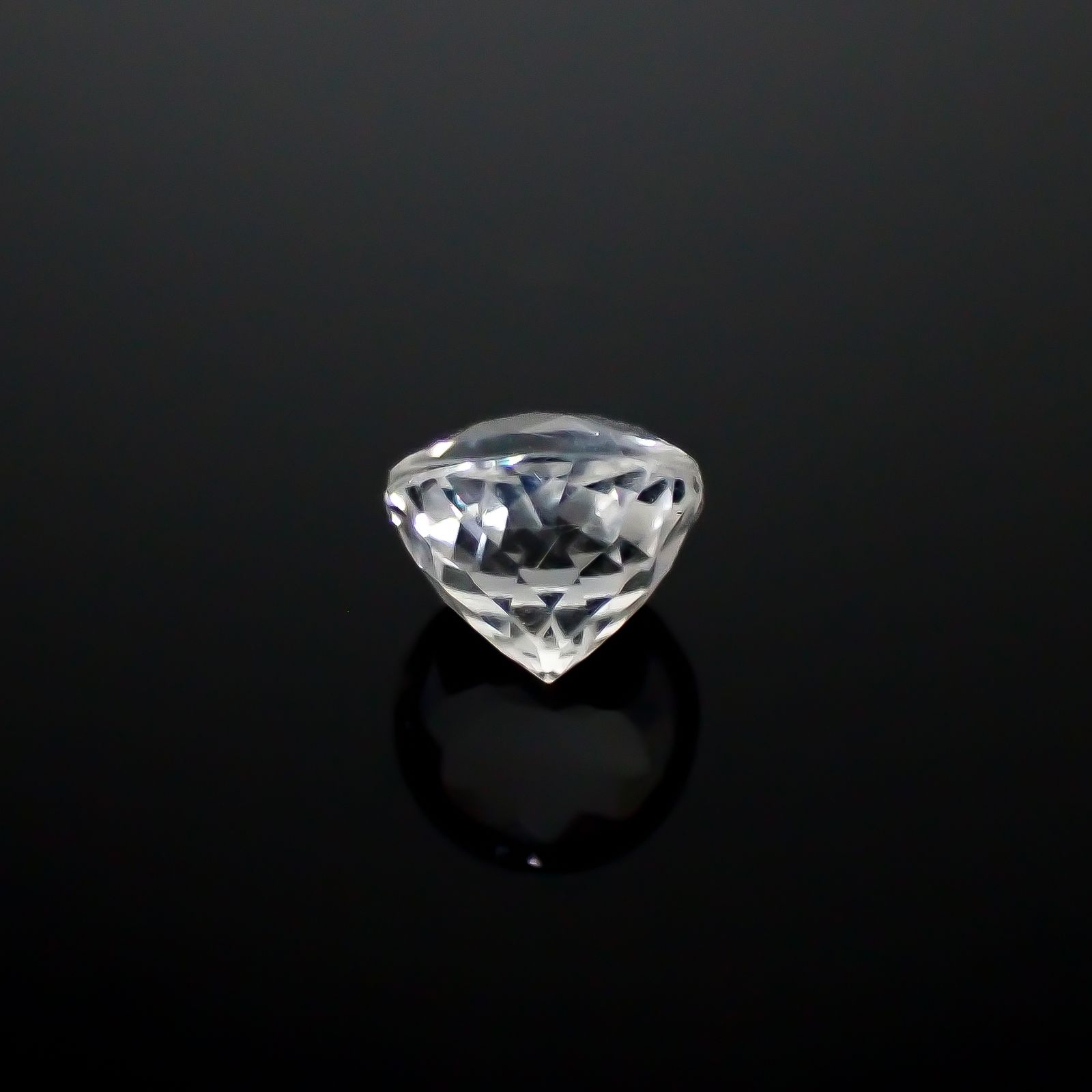 フェナカイト ブラジル産 0.57ct [250229865]4.9x4.9mm前後