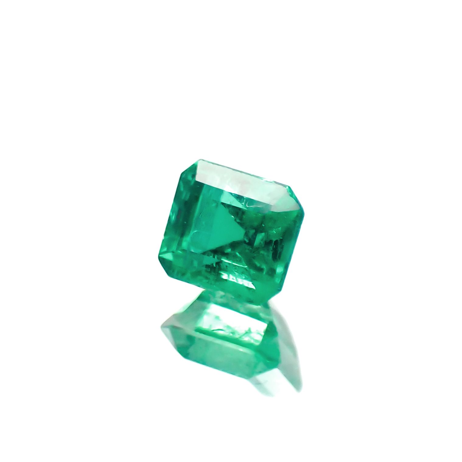 エメラルド コロンビア産 0.19ct[230421712]3.4x3mm前後
