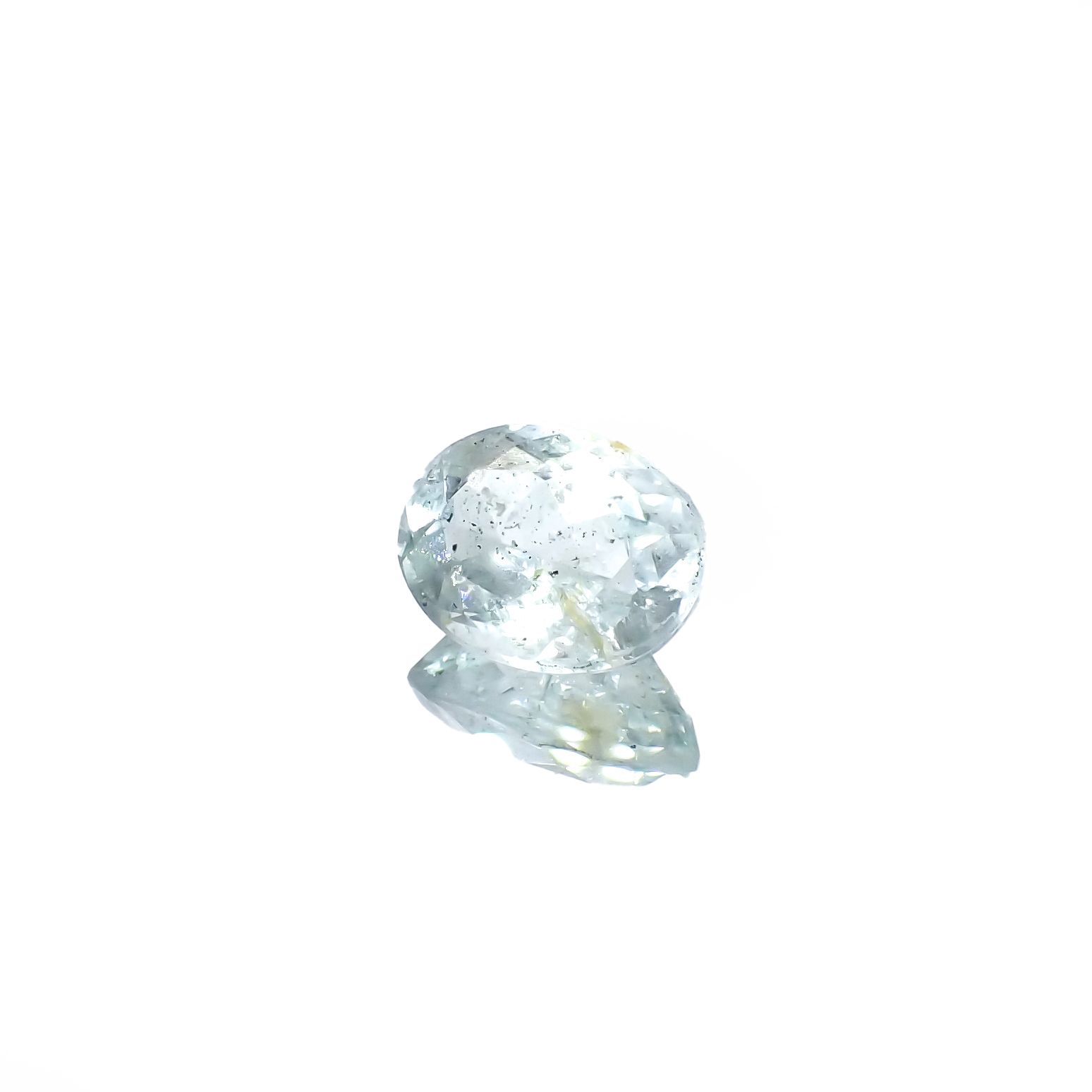 オーロラアクアマリン ブラジル産 2.53ct[240226058]10.3x7.7mm前後