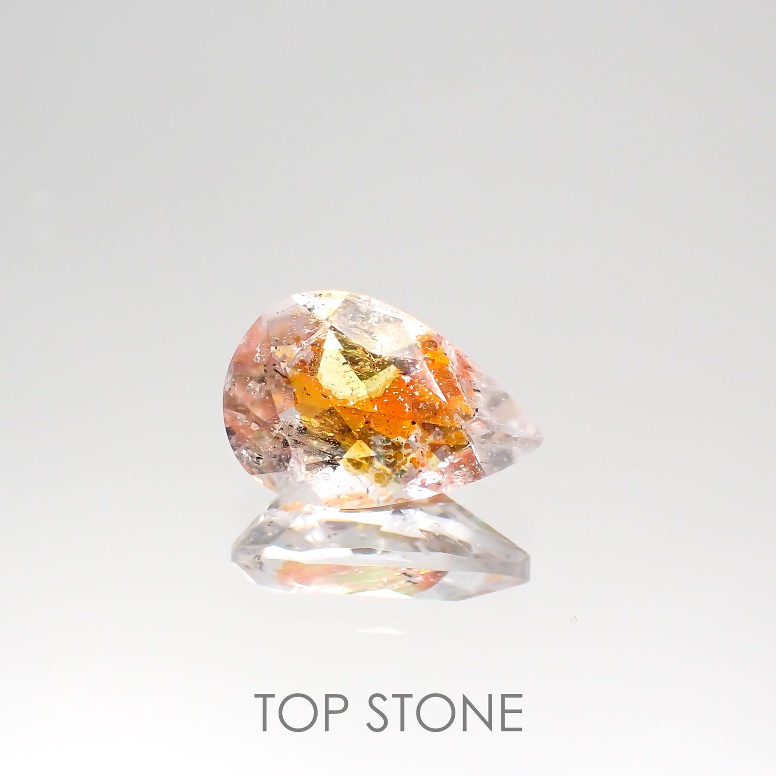 オーロラクォーツ ブラジル・ミナスジェライス産 1.89ct[220114367]10.8x7.2mm前後