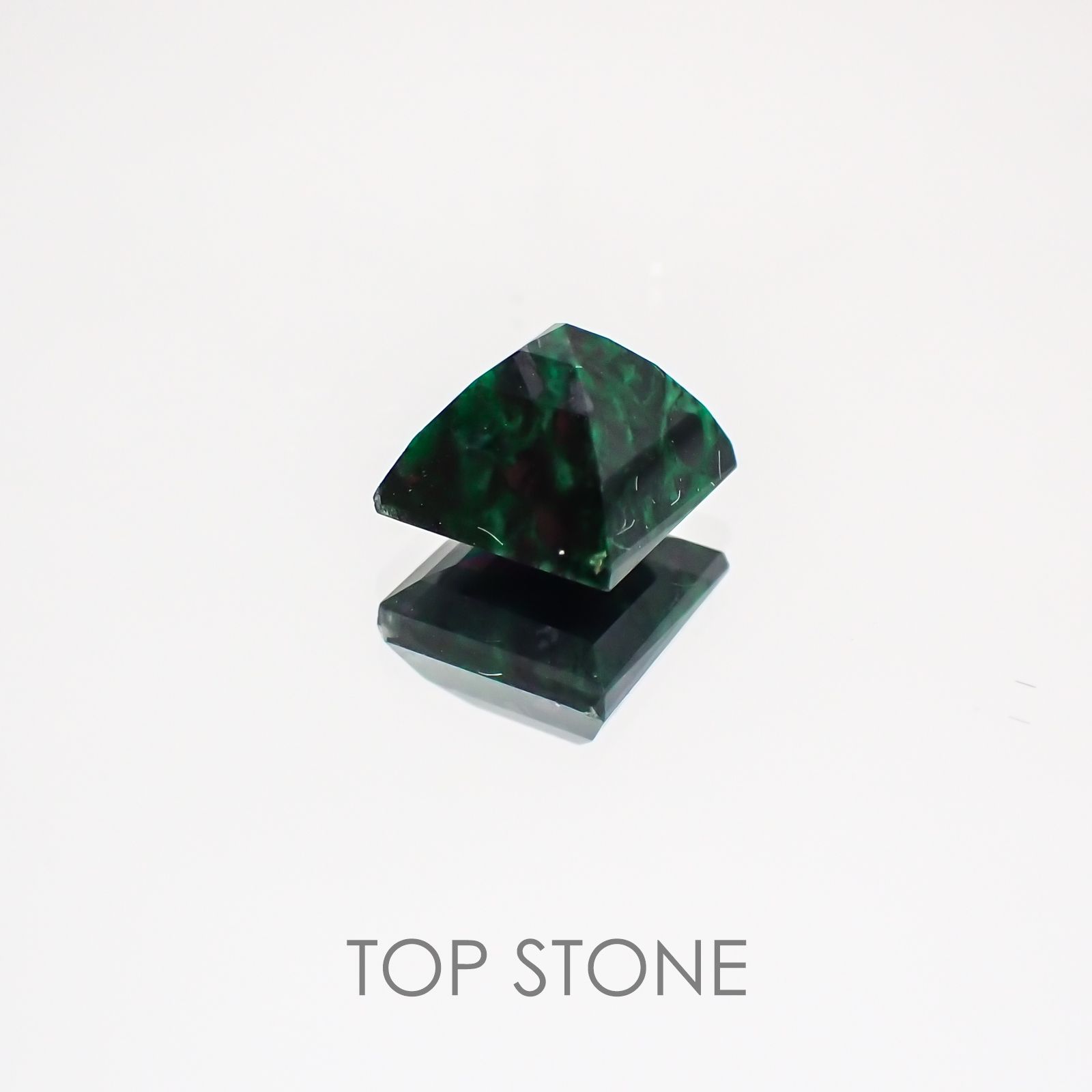モーシッシ(宝石名マウシットシット) ビルマ産 2.11ct 識別済[20128750]6.7×6.7mm前後