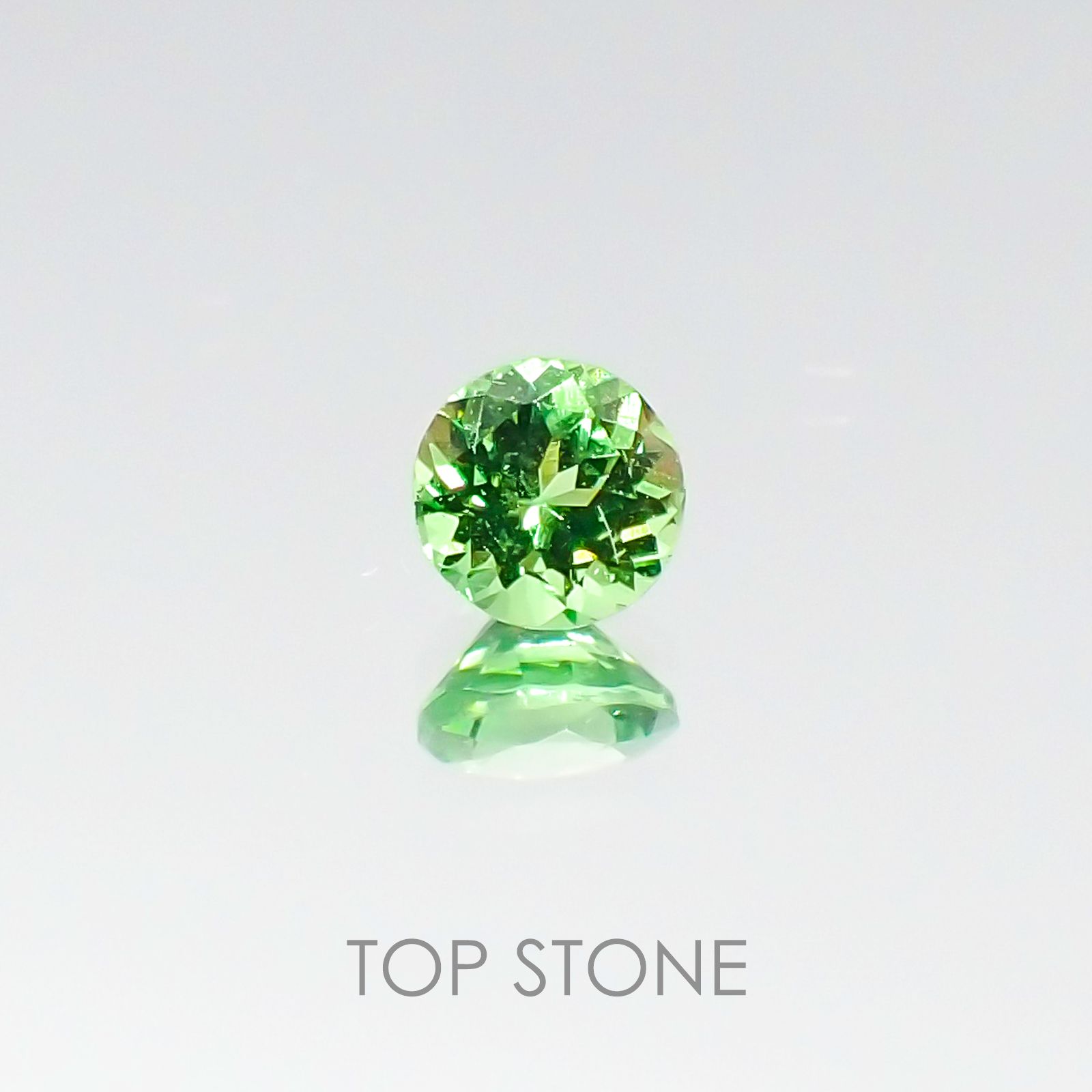 ミントガーネット ケニア産 ルース 0.3ct[20096110]3.9×3.9mm前後