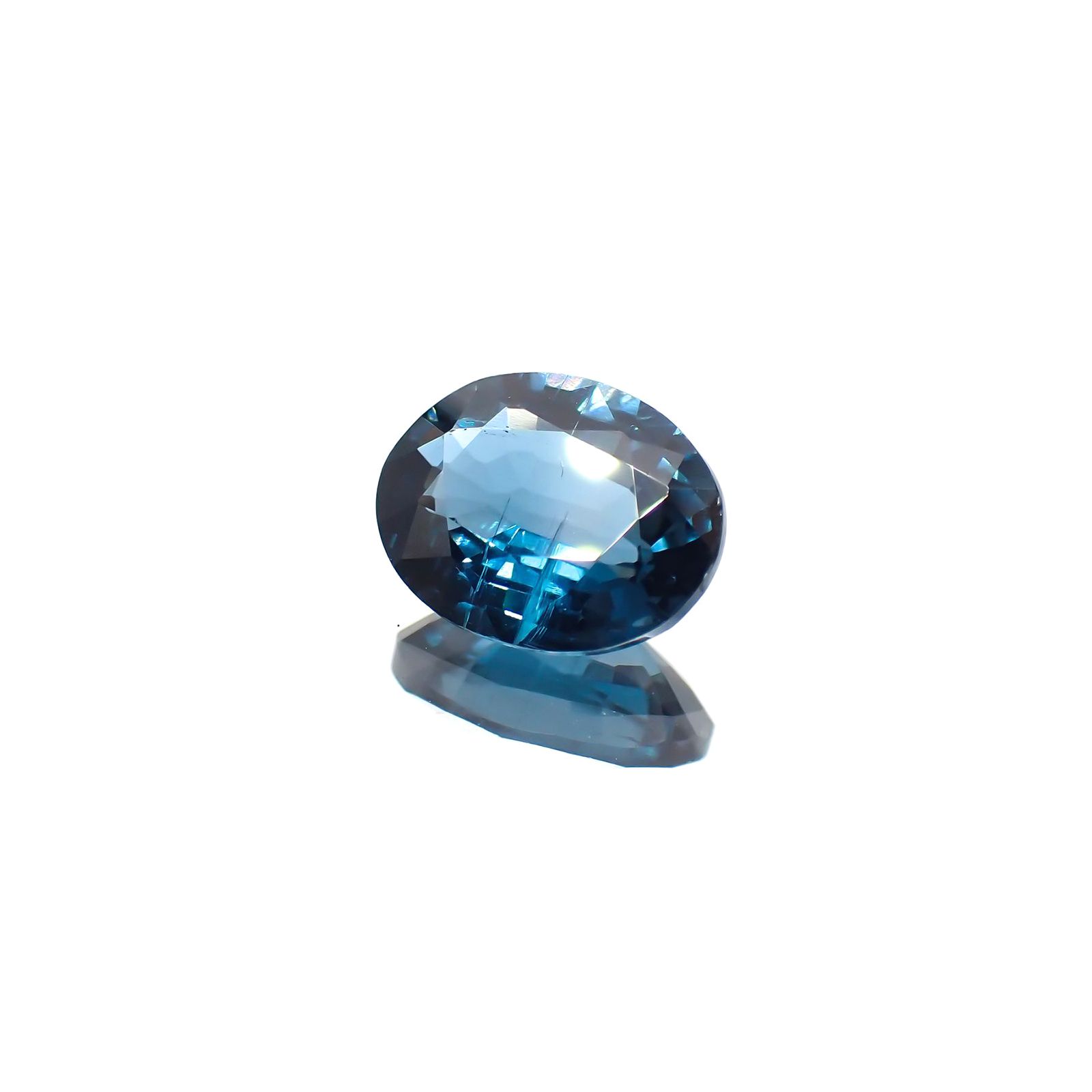 オーシャンブルーカイヤナイト(宝石名カイヤナイト) ネパール産 2.10ct 識別済[210410523]8.8×6.9mm前後
