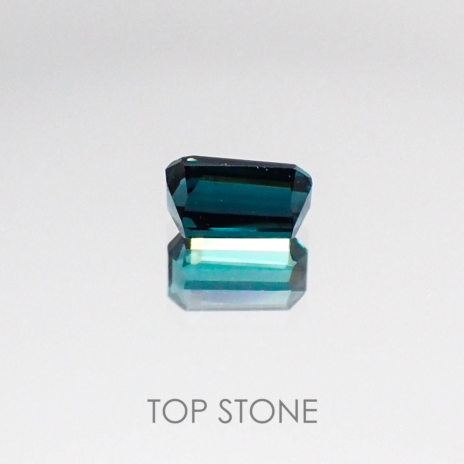 ブルートルマリン ブラジル産 ルース 0.53ct[20073876]5.8×3.3mm前後
