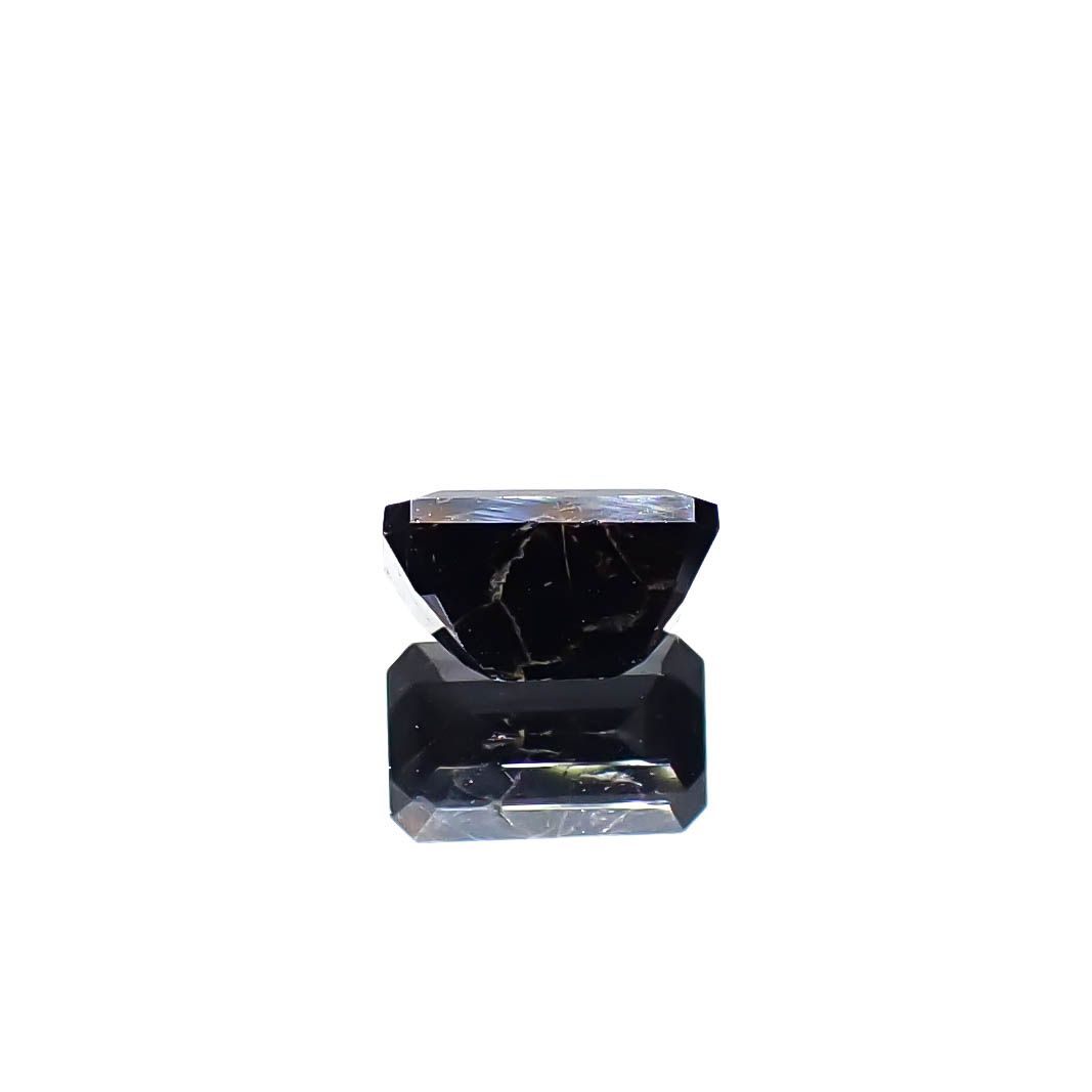 ルチル単結晶 ブラジル産 1.06ct / 6.4x3.9mm前後 [251031268]