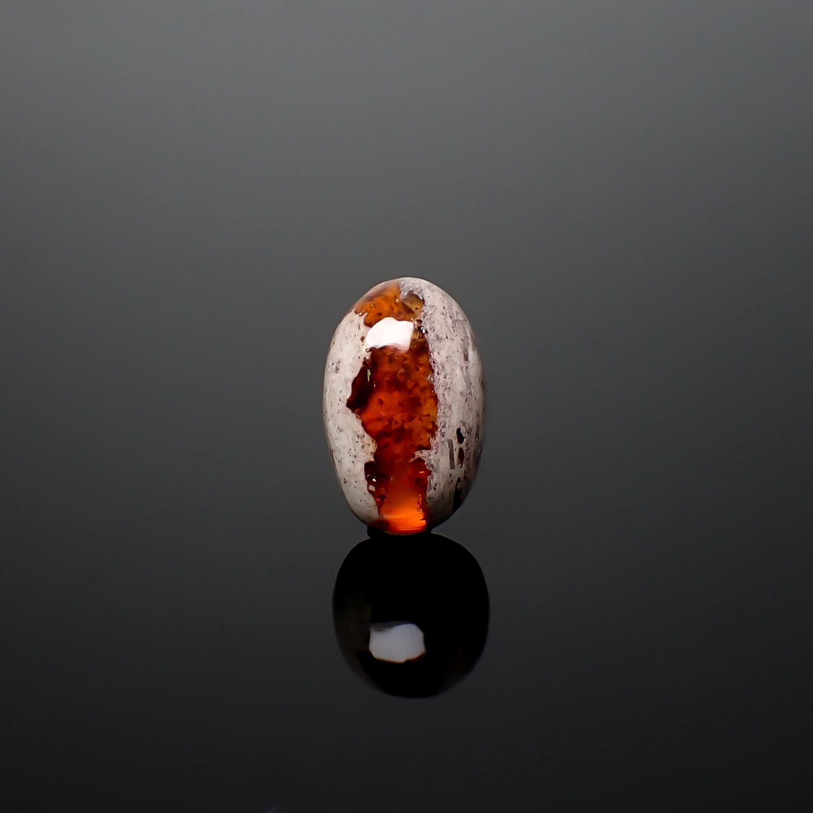 カンテラオパール メキシコ産 3.79ct / 14.1x9.1mm前後 [260933087]