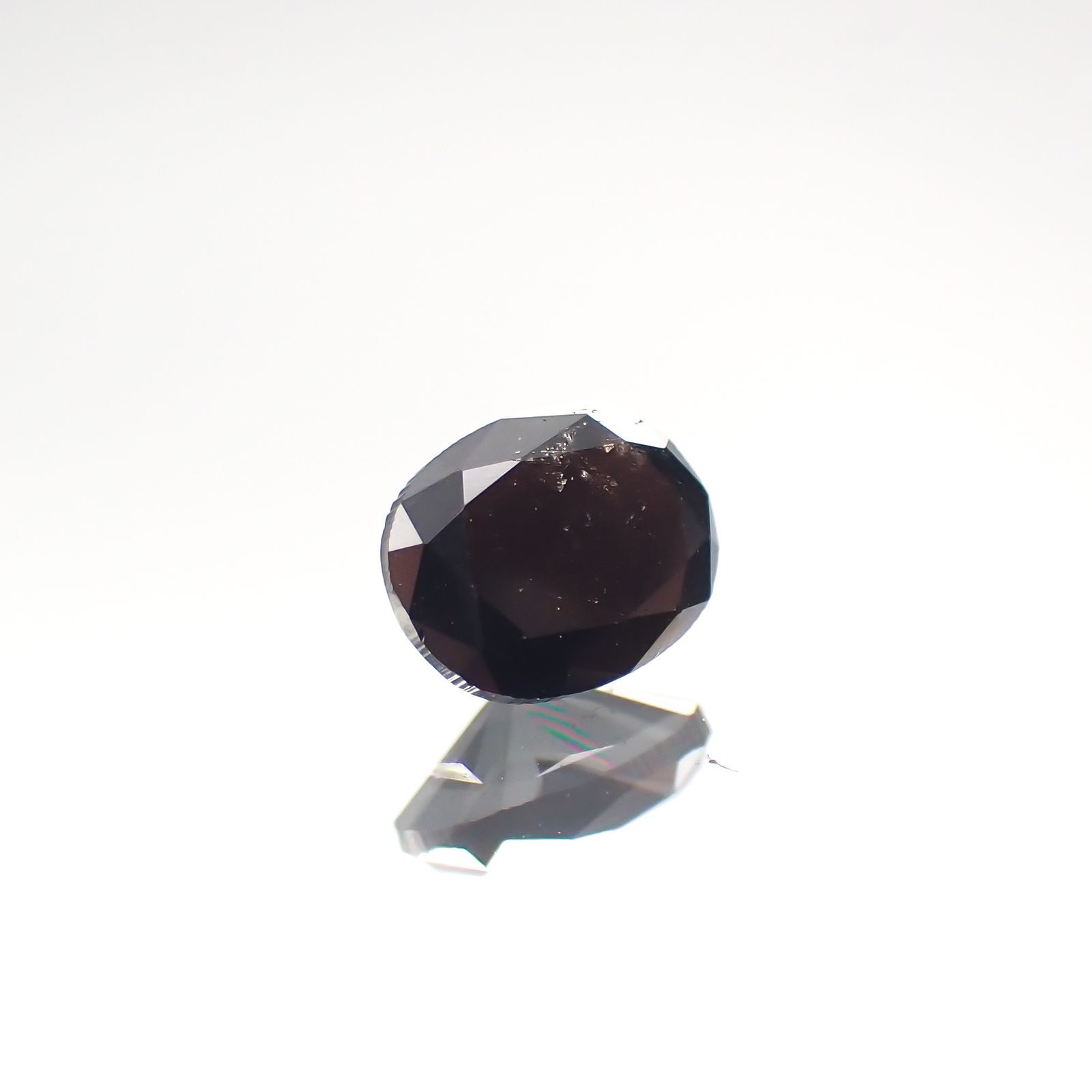 ブラックダイヤモンド(宝石名ダイアモンド) ジンバブエ産 0.43ct 識別済[210812795]5.1×4.1mm前後