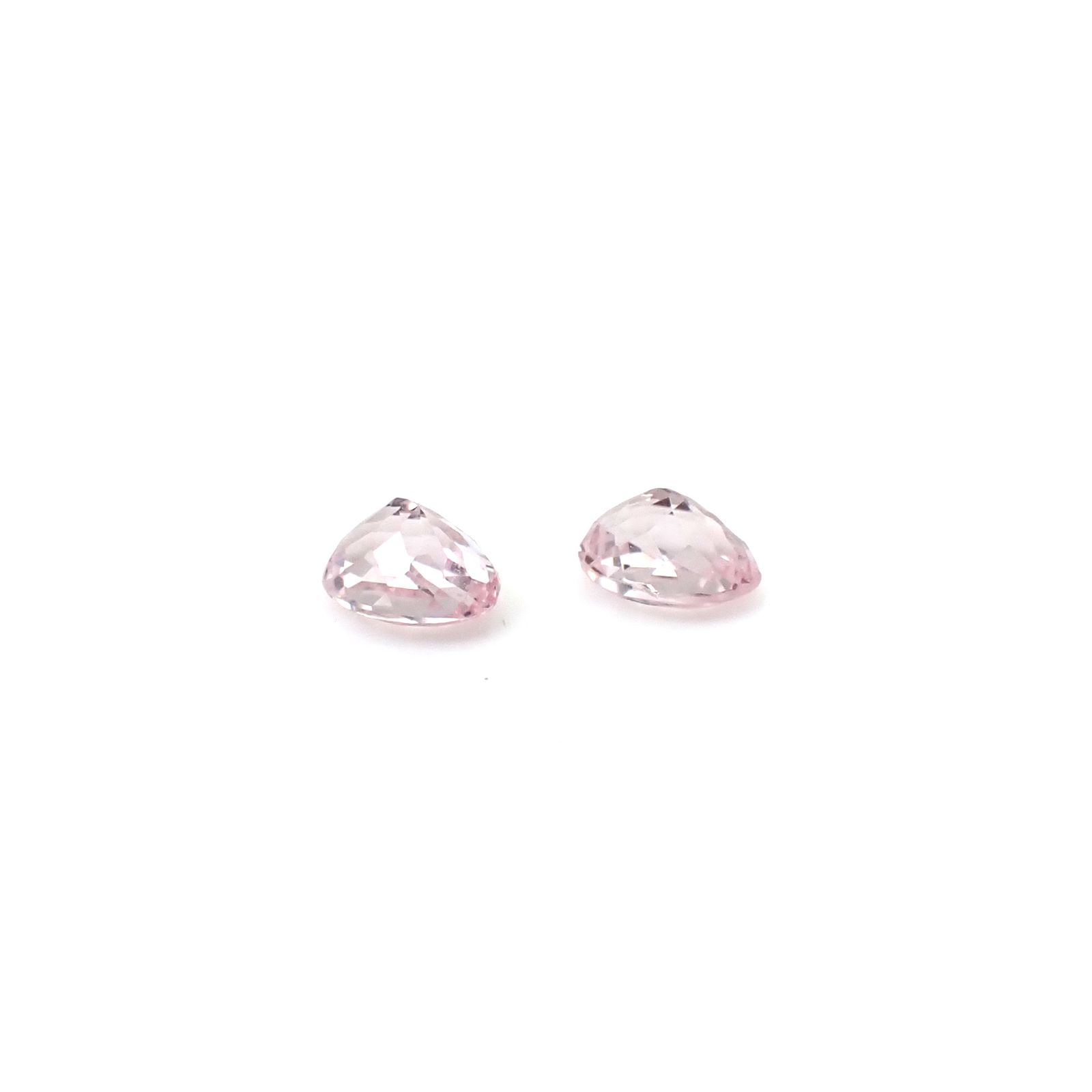 ◇ペアセット◇モルガナイト ブラジル産 0.35ct(2pcs合計) / 4.0-4.1x3.0-3.1mm前後 [260431960]