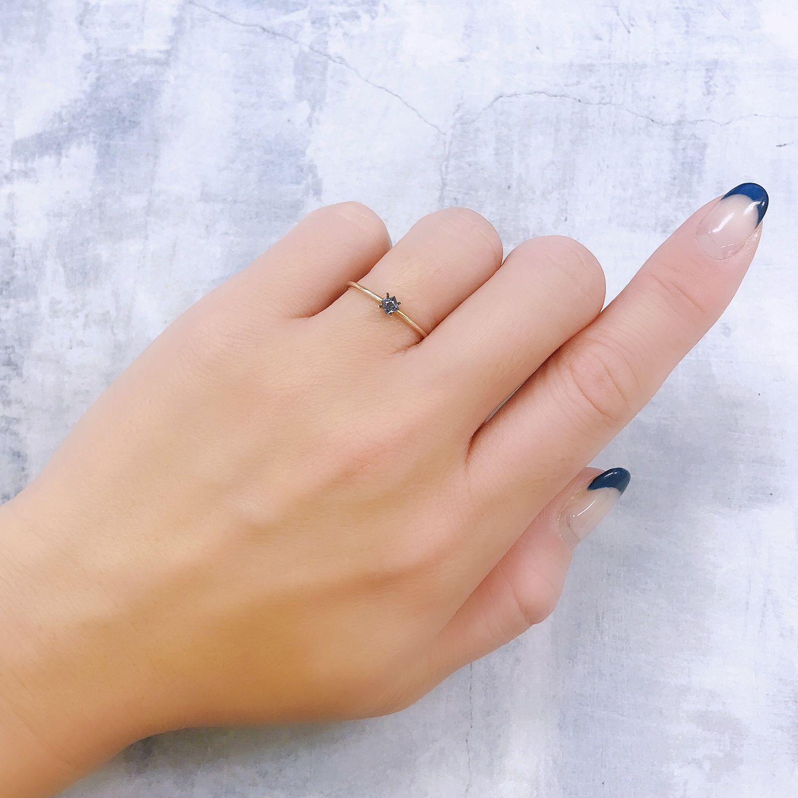 ◇プリンセスカット◇カラーチェンジガーネット アレキタイプ(宝石名ガーネット)マダガスカル・ベキリー産 0.11ct 識別済[221119059]2.5x2.5mm前後