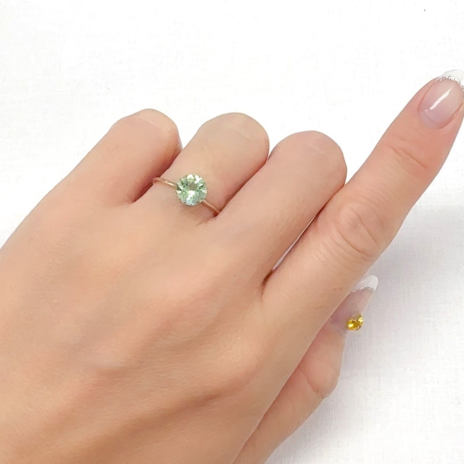 ミントペリドット パキスタン/ノルウェー産 1.19ct[240728556]7.1x7mm前後