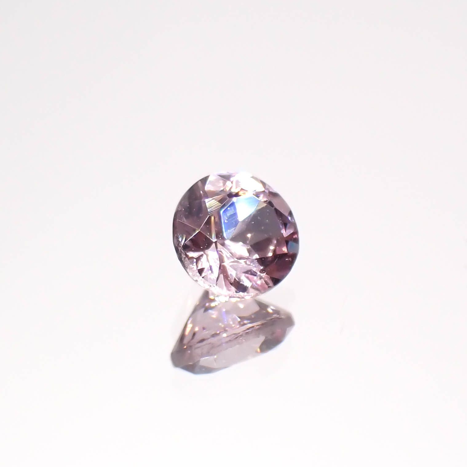 ドラゴンガーネット タンザニア産 0.35ct[230722961]4.1x4mm前後