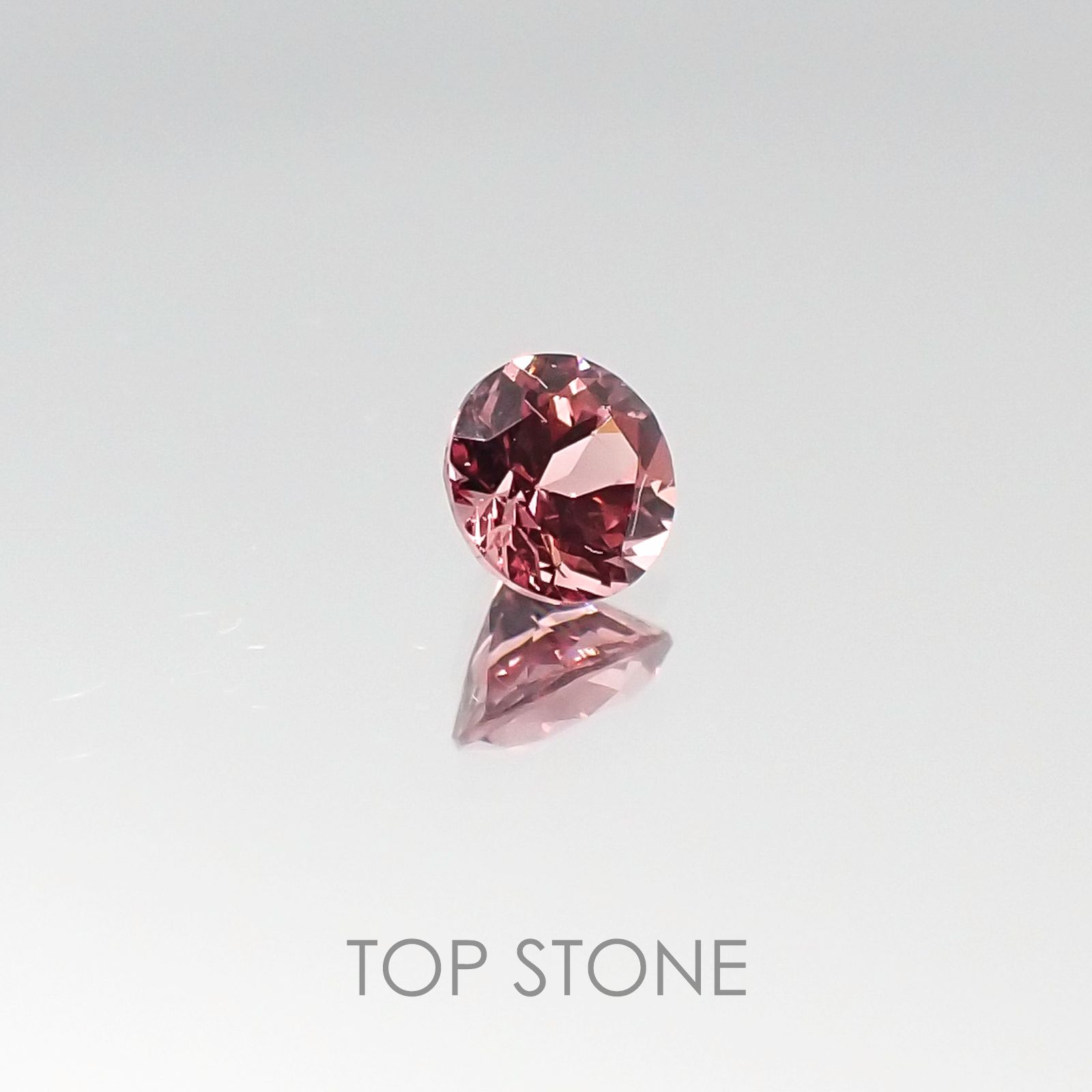 マラヤガーネット タンザニア産 ルース 0.22ct[20095338]3.5×3.5mm前後