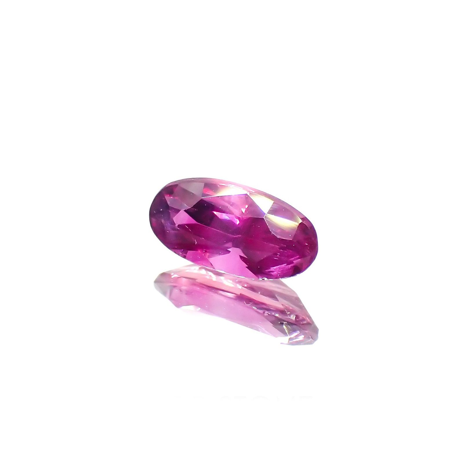 パープルサファイア パキスタン・カシミール産 0.69ct[230119880]7.7x3.6mm前後