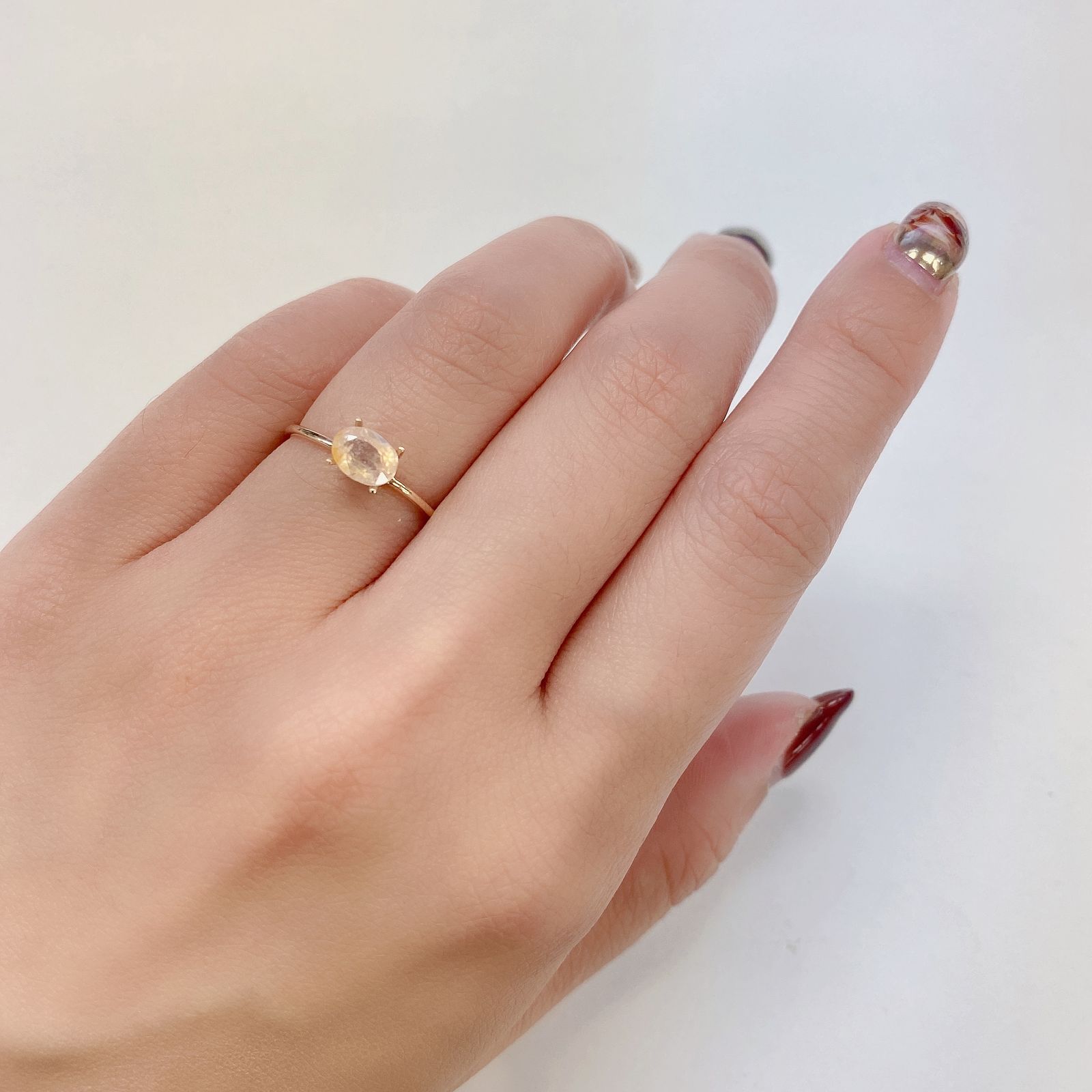 ターフェアイト(宝石名ターフェアイト) スリランカ産 0.759ct ソ付(彩珠)[20129282]6.3×4.8mm前後